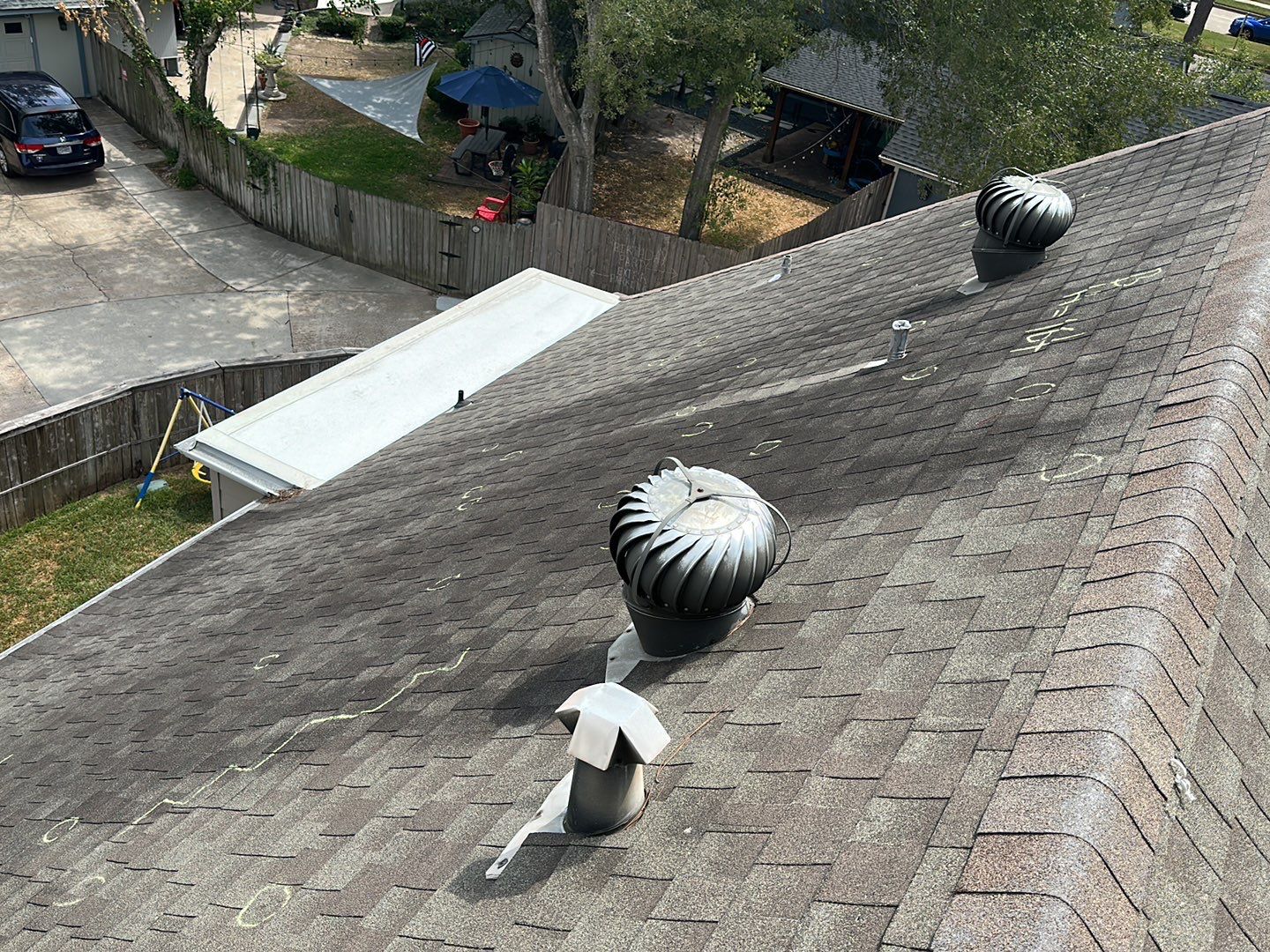 Residential Roofing Installation using Owen's Corning Duration (Lifetime) Shingles by Roof Repair Company