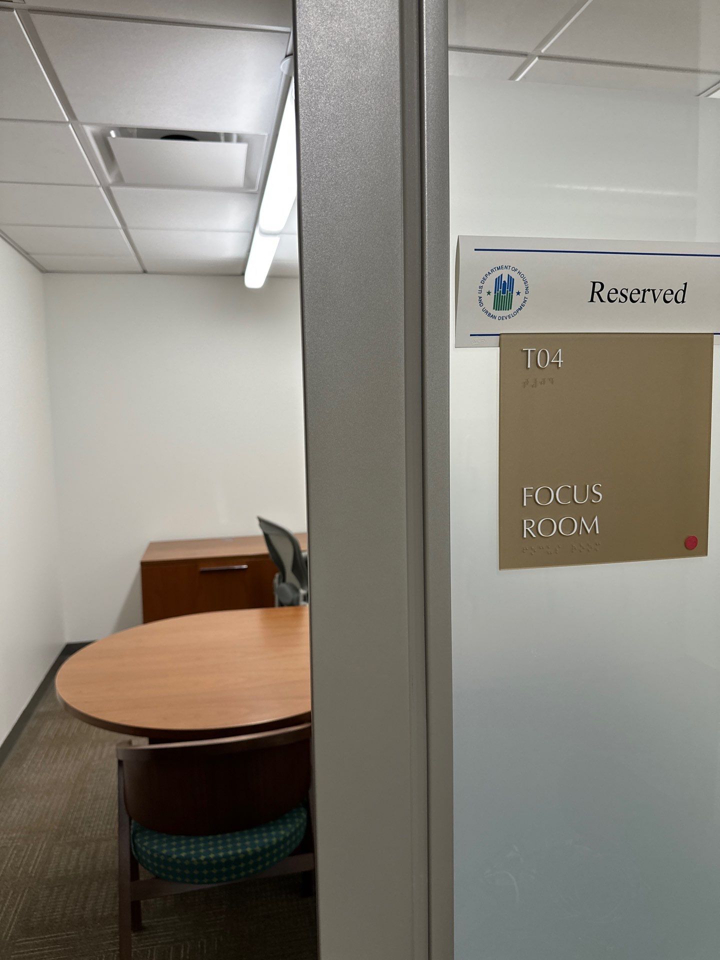 Federal Interior Maintenance – HUD Martin Luther King Center by Atlanta's Paint Doctor