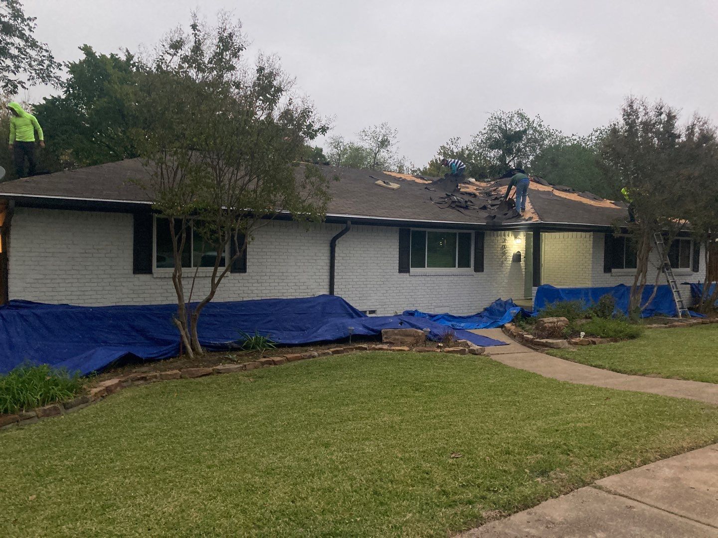 Project in Dallas by Armor Roofing | Exteriors