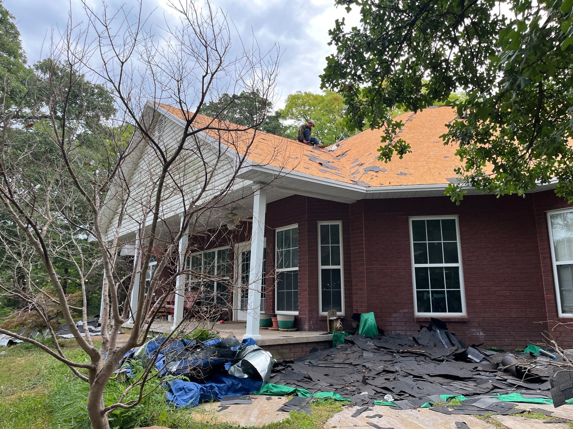 GAF Timberline Roof Replacement in Wynnewood, Oklahoma by BANA Roofing and Solar Supply