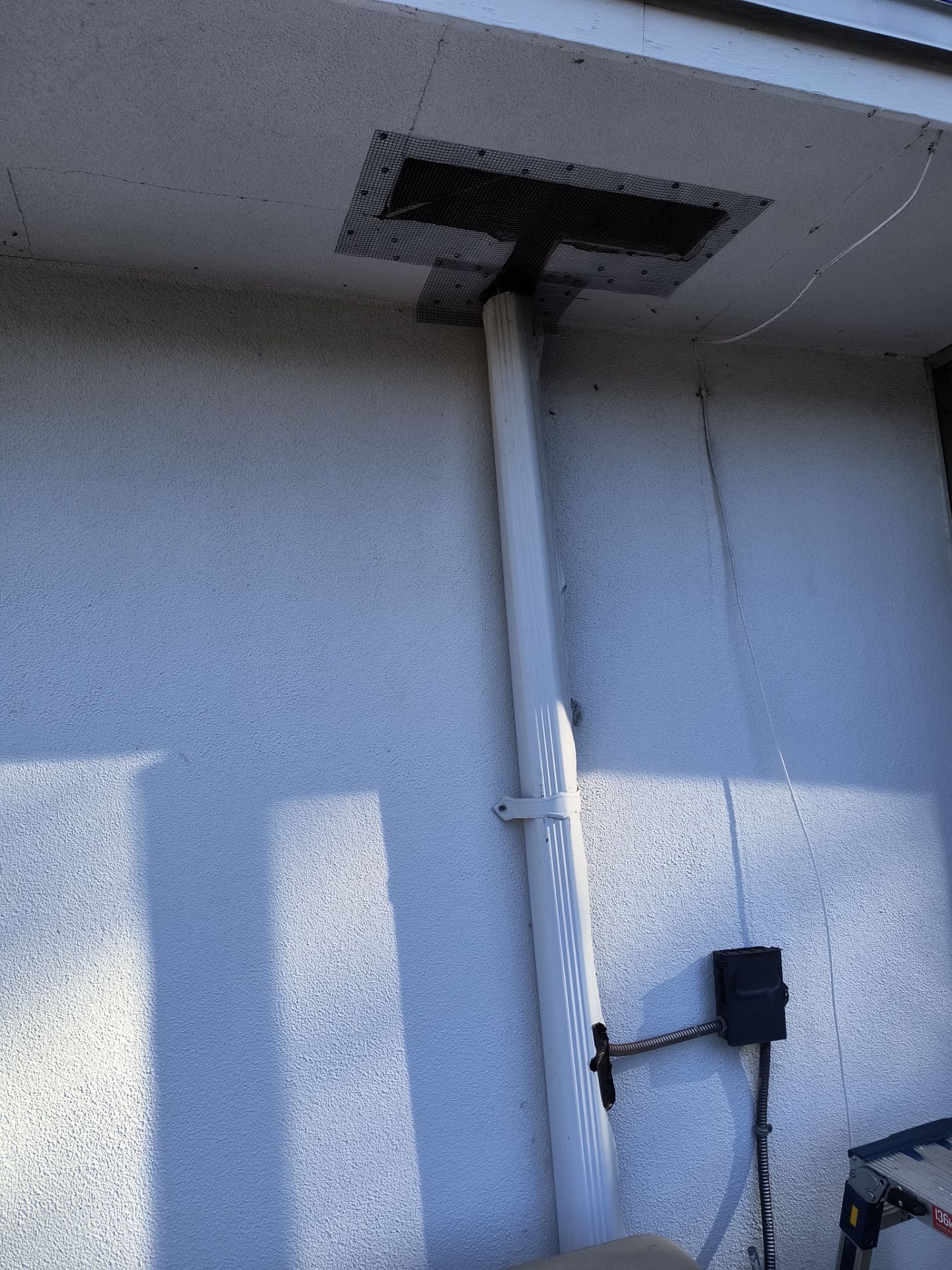 Soffit and Fascia Installation using White Soffit in Sarasota Fl by Gutter Professors