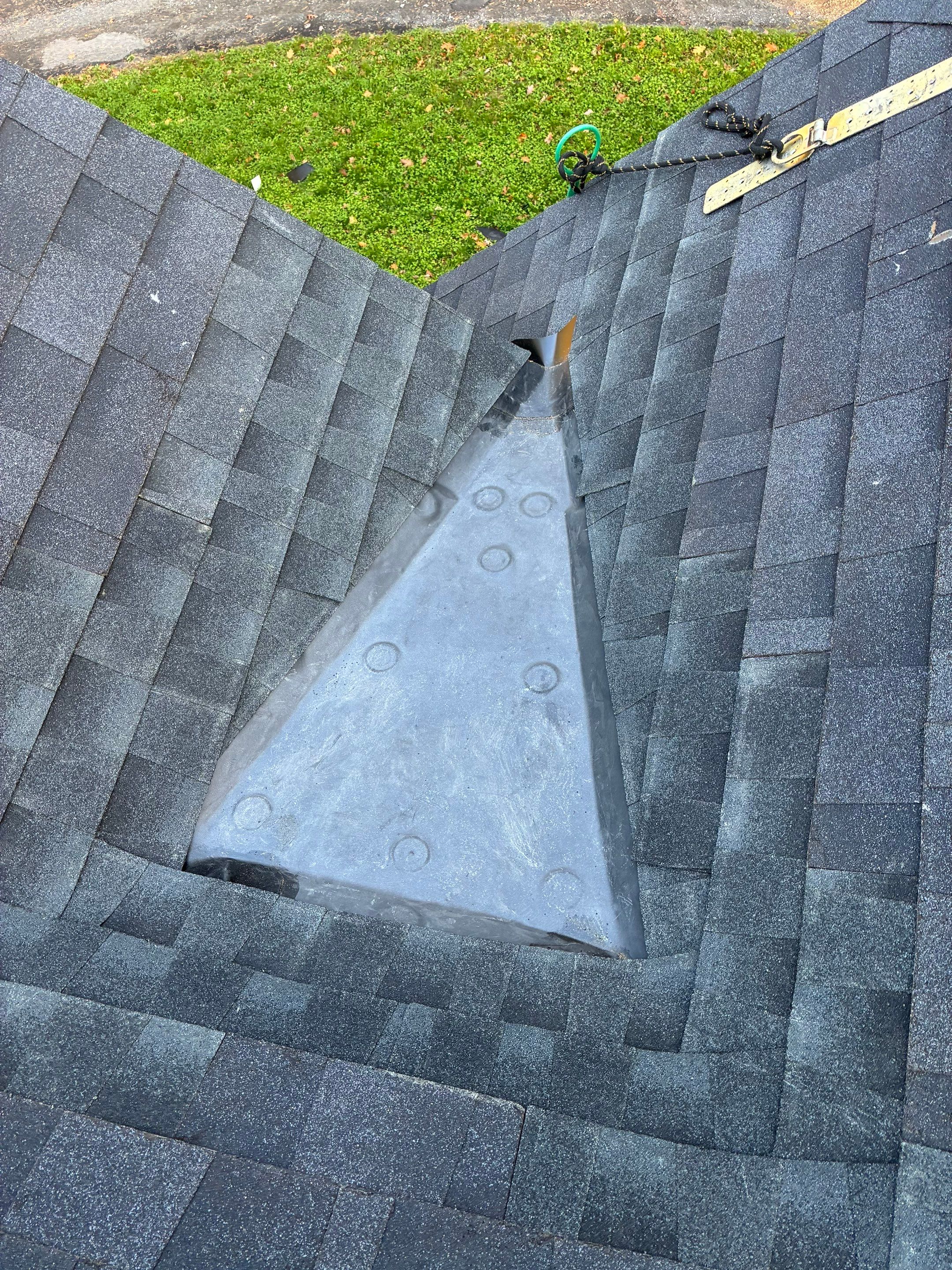 Xpress Builders Roofing & Siding, LLC featured photo.