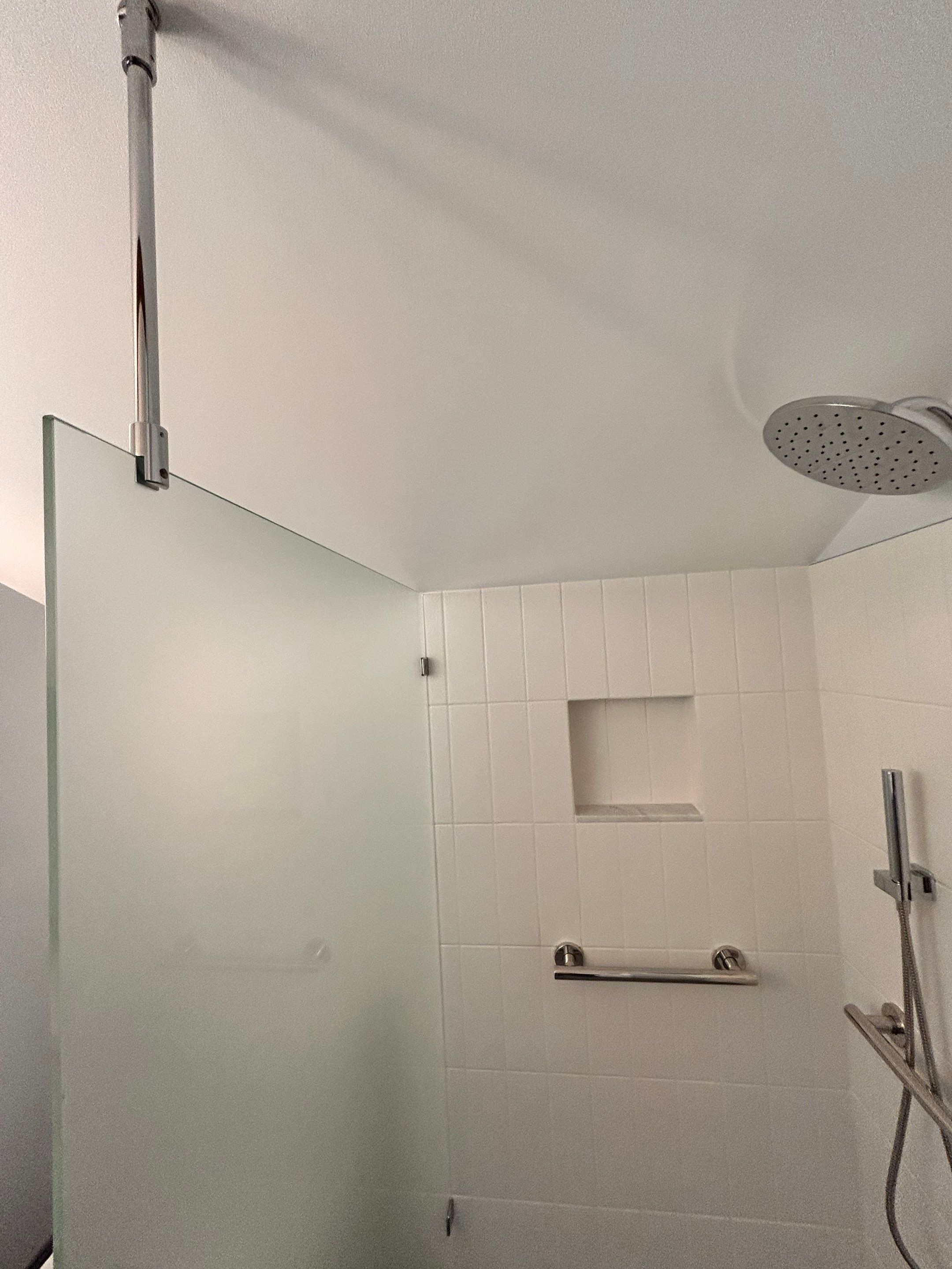 Spray Panel using Acid Etched (Frosted) Tempered Shower Glass by Cheshire Glass Company