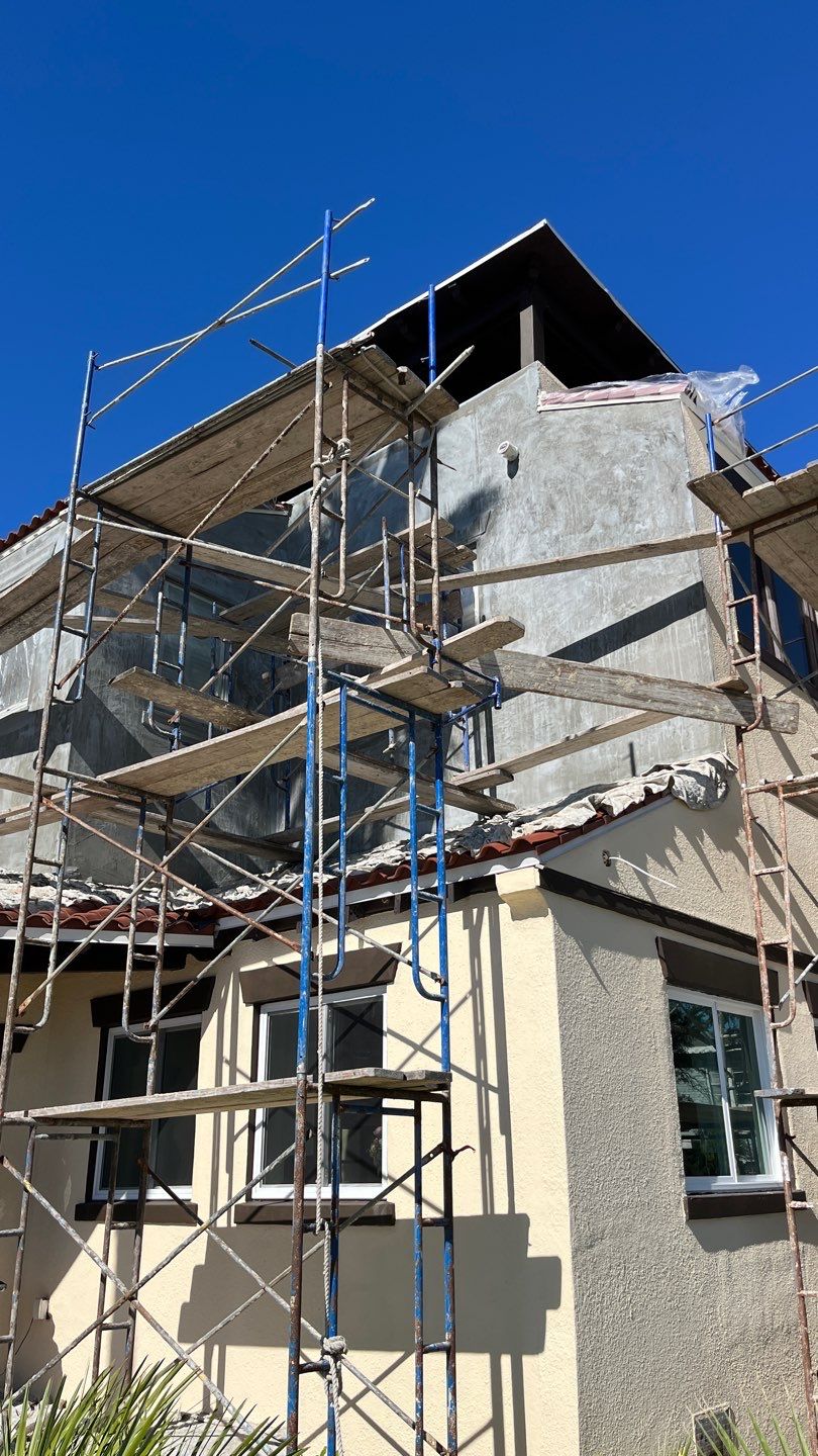 Stucco by Bayfront Roofing and Construction