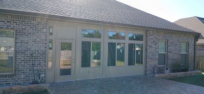 Glass Under in Gulf Breeze