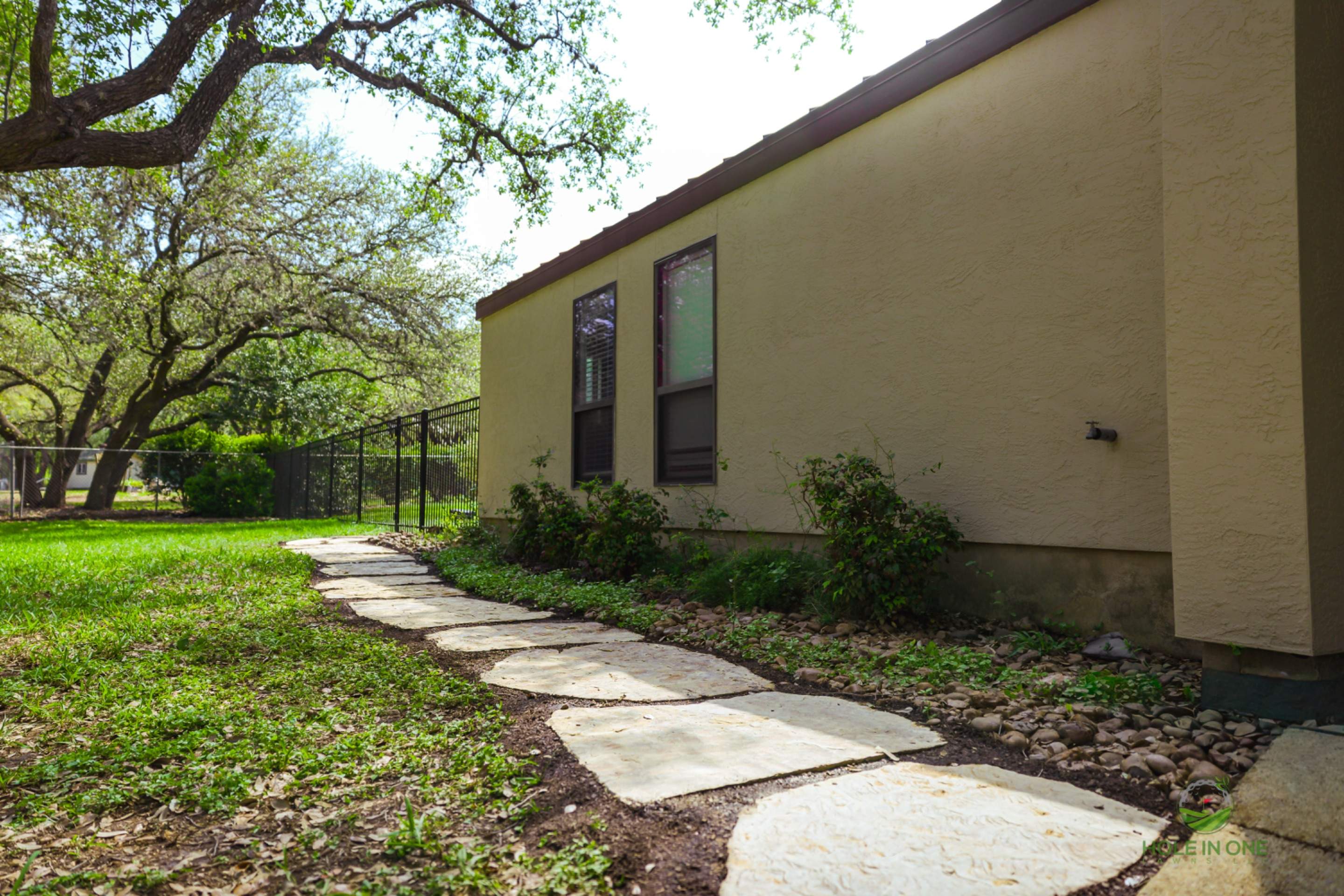 Scattered Oaks, San Antonio TX by Hole In One Lawns, LLC