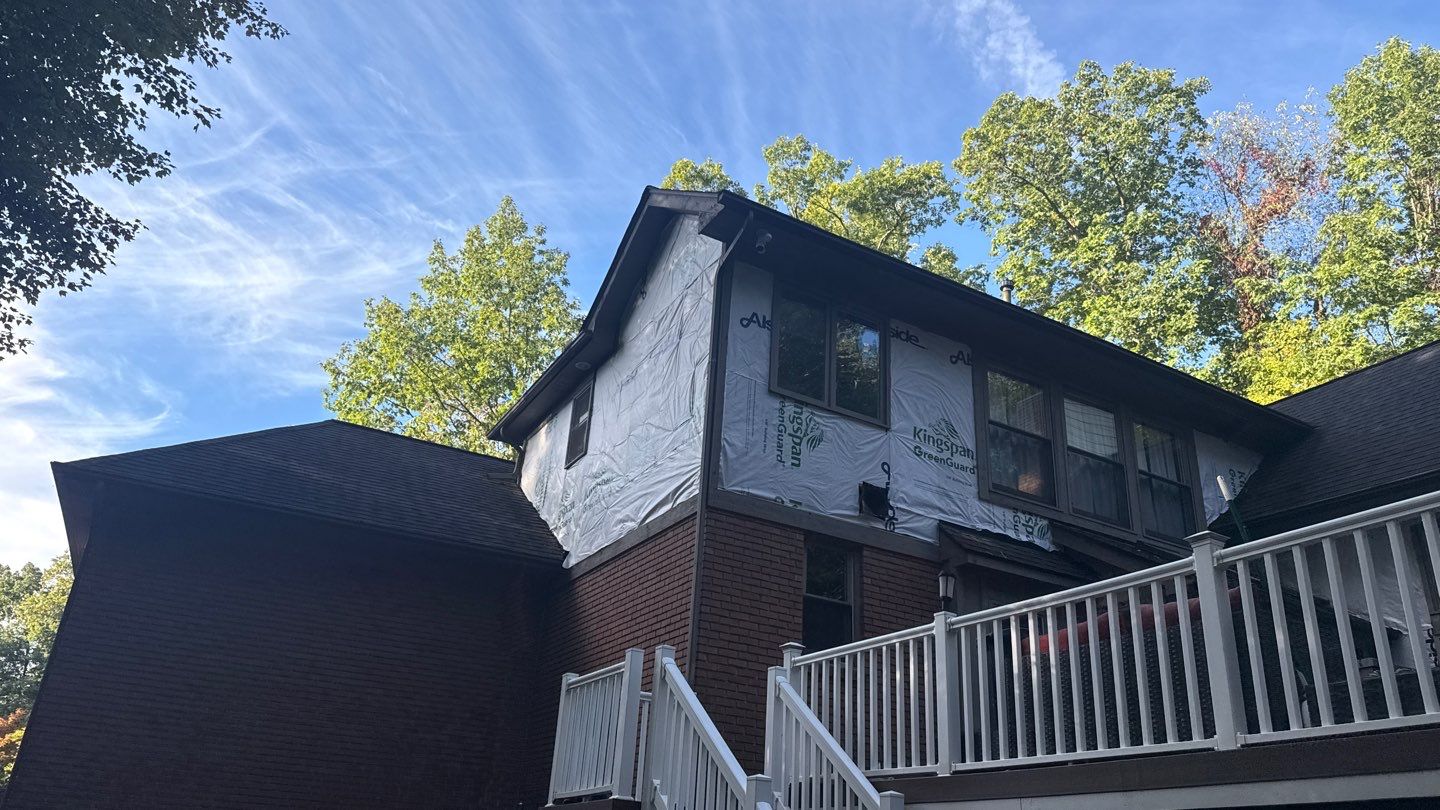 Siding Replacement using Alside S7 Cedar Mill Grain Cape Cod Grey by 180 Contractors