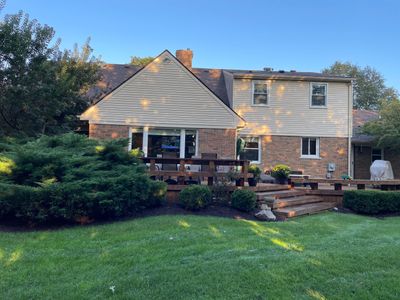 Siding Replacement using CertainTeed Restoration Classis D4