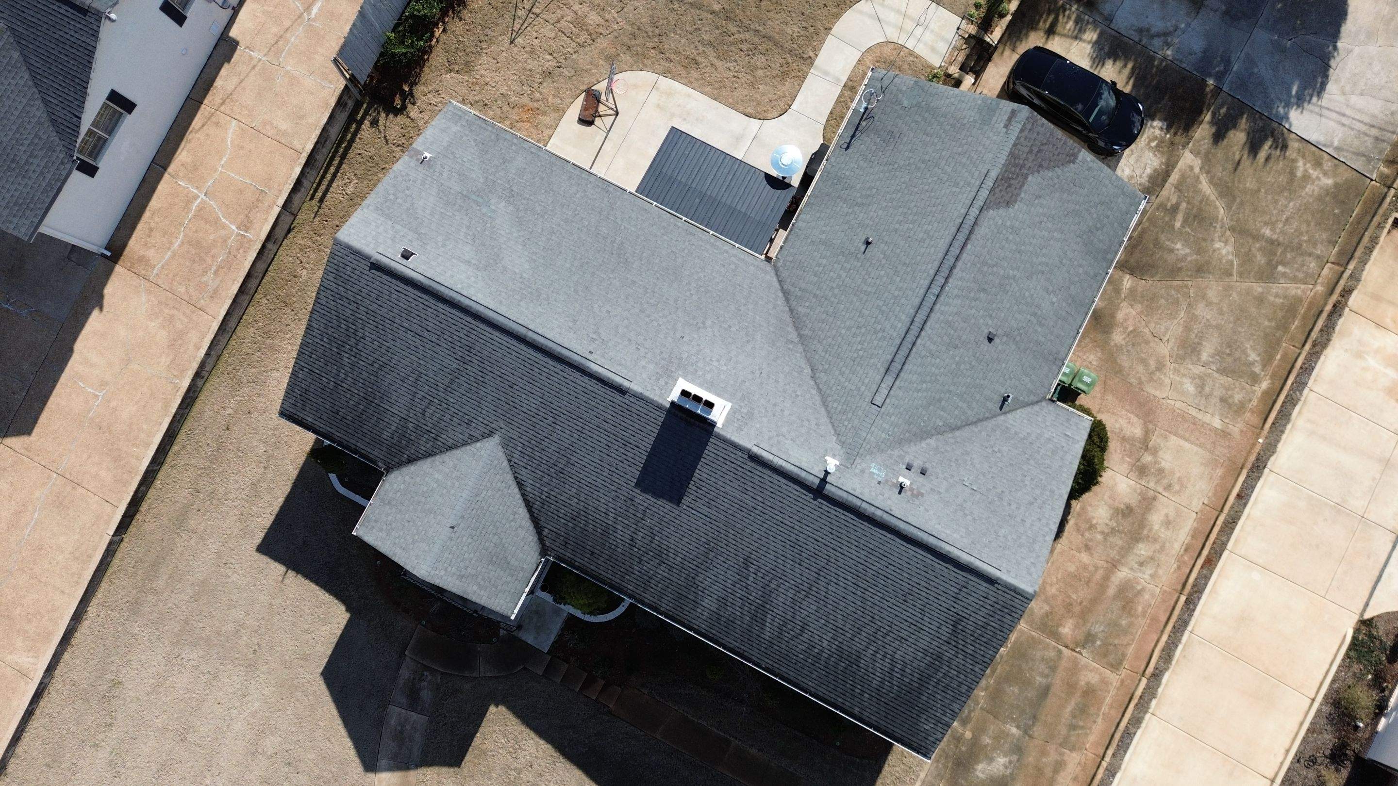 Thunderstorm Grey - Strong by BayCo Roofing