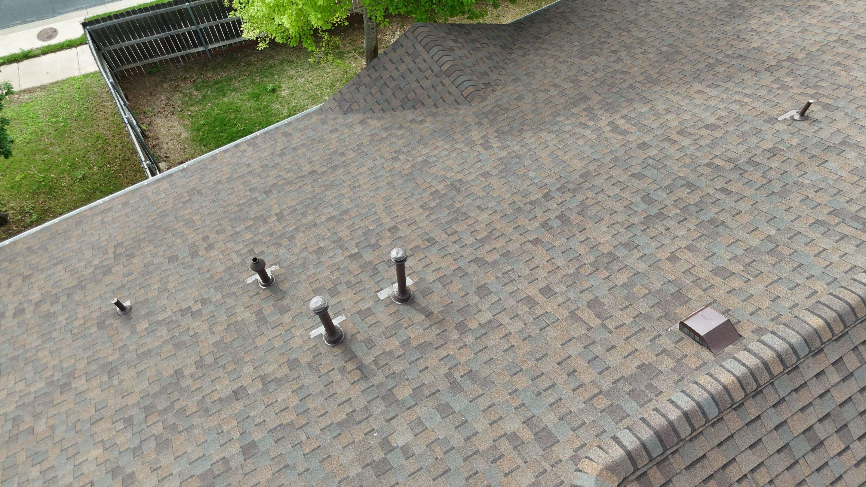 Heather Blend - Certainteed Landmark Pro Max Def by RoofsOnly.com