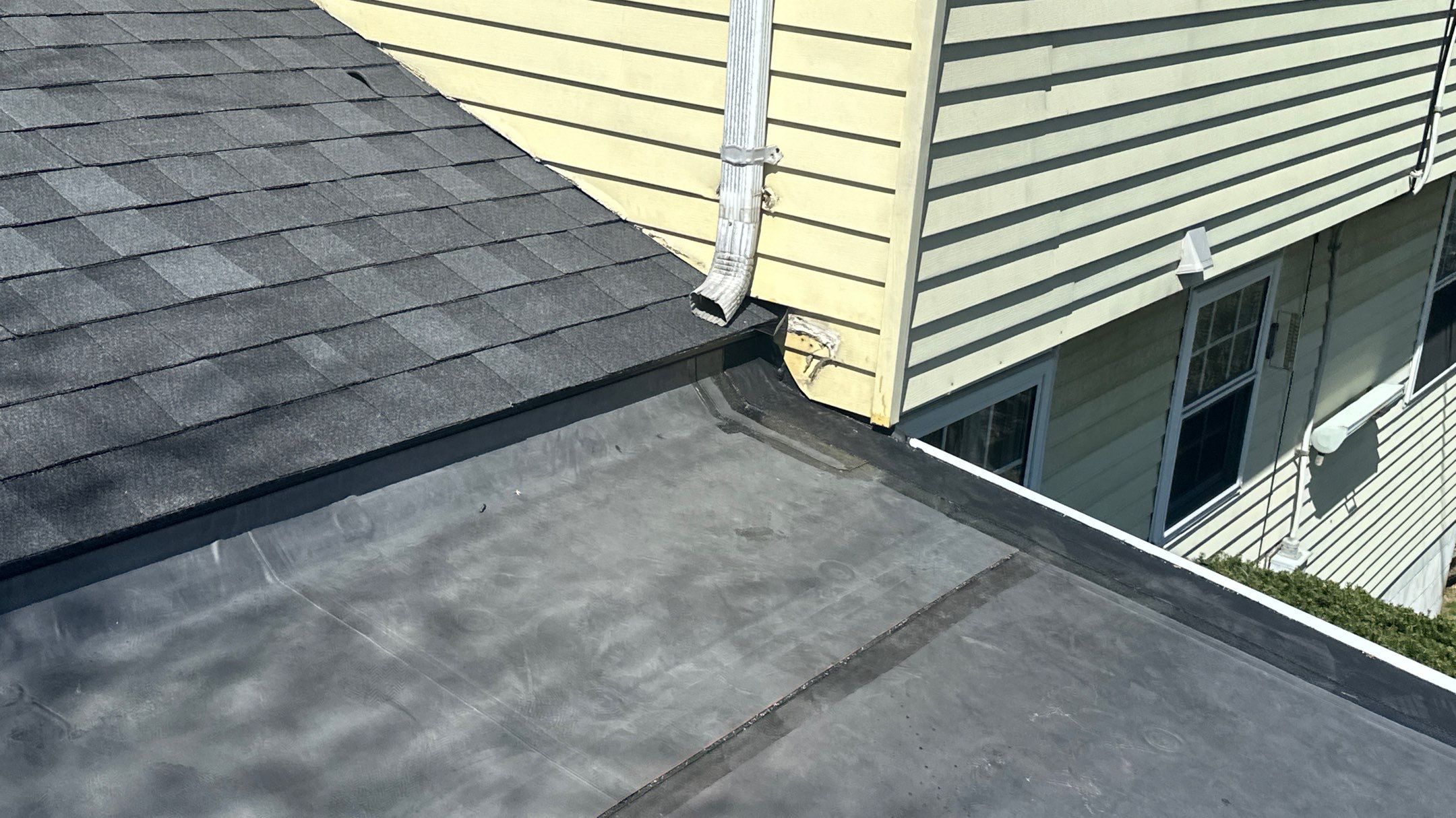 Black Shadow & Rubber by Tamlin Roofing