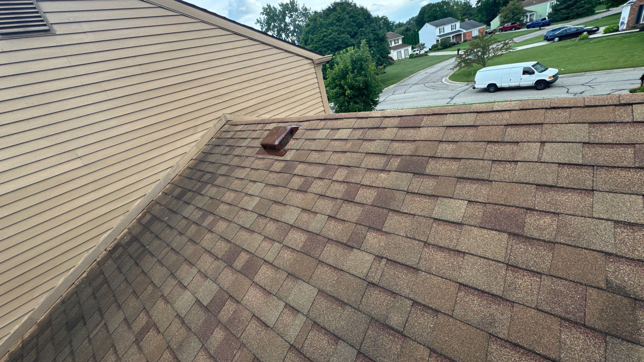 Roof Replacement using CertainTeed Landmark by 180 Contractors
