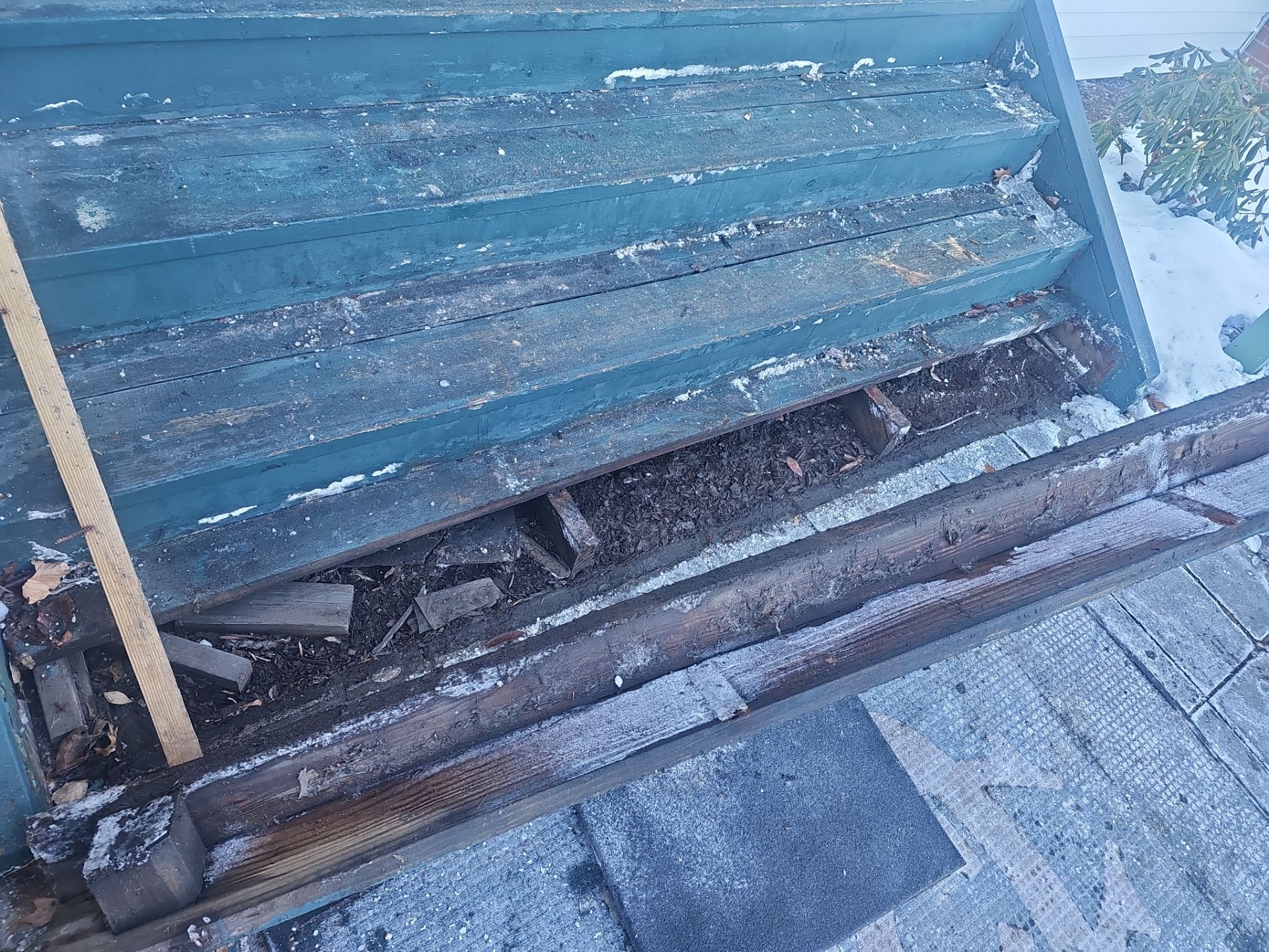 Oakmont Country Club Deck Build by Cousins Roofing Siding & Decks