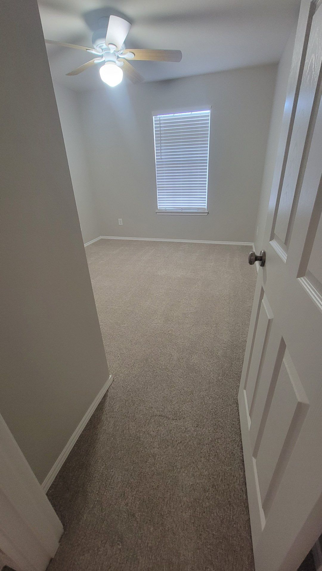 Multi-Room Carpet Installation and Interior Painting in Krum by Simmons Floors