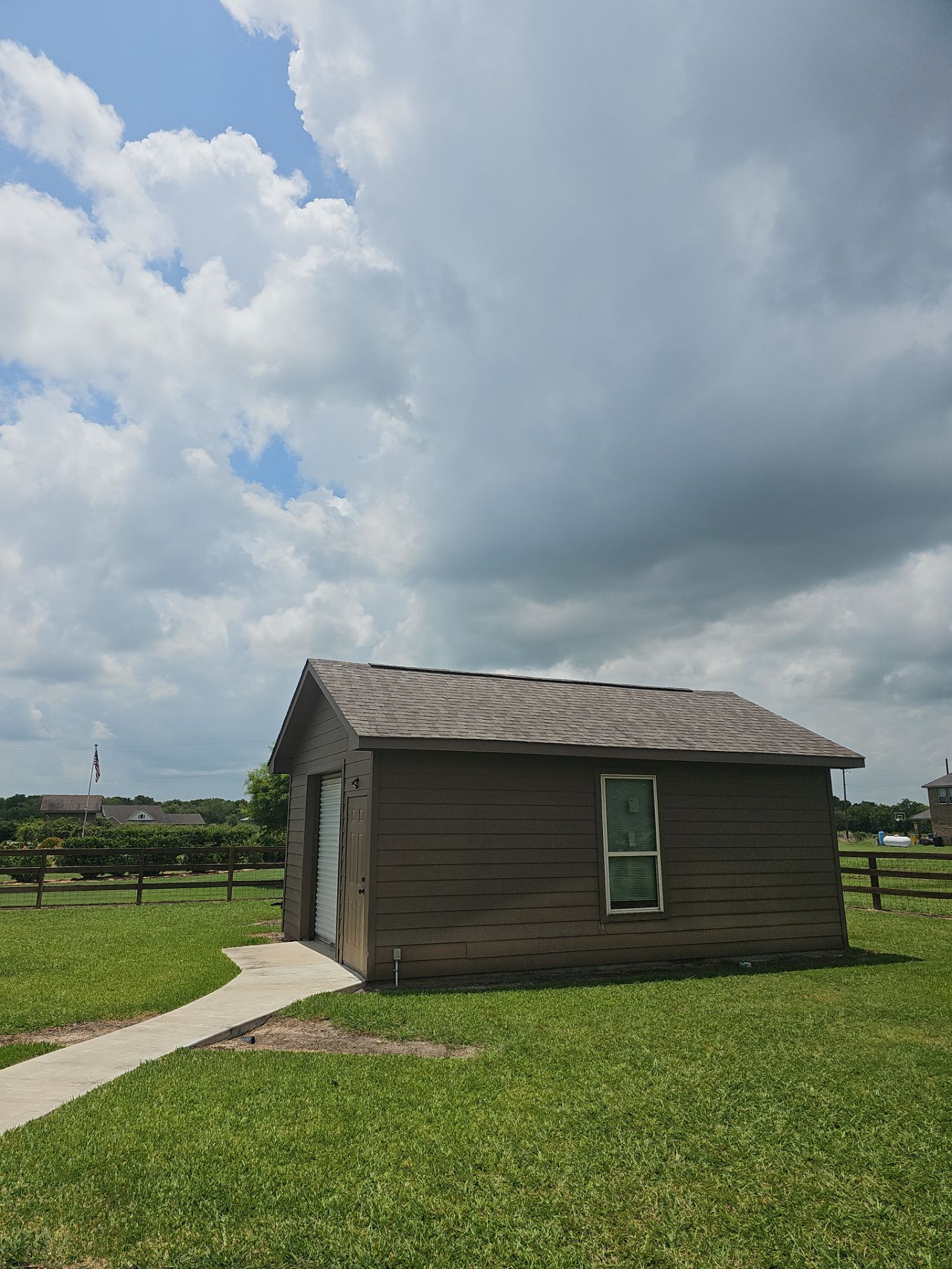Hail Damage using Owen's Corning Duration (Lifetime) Shingles by Roof Repair Company