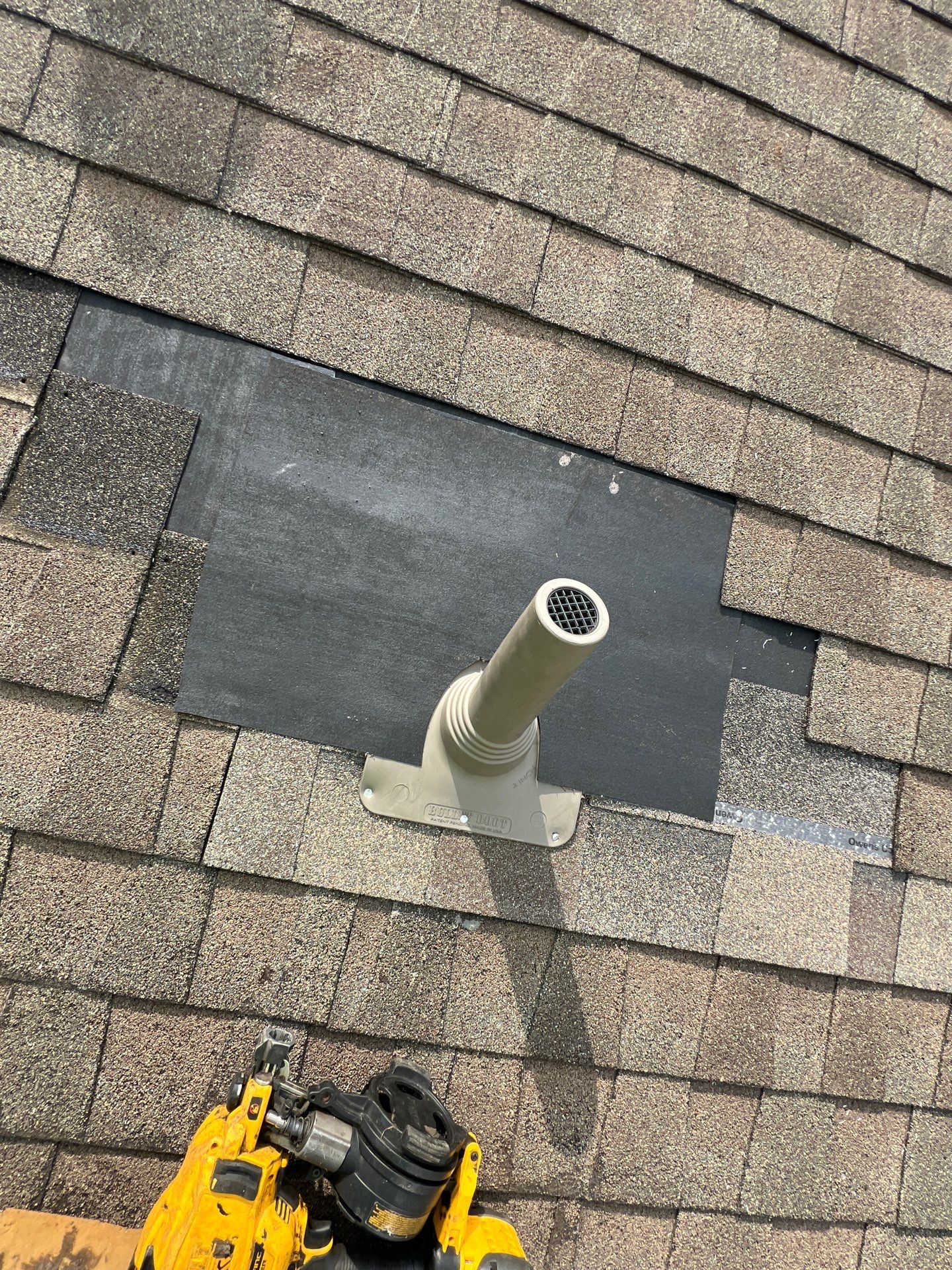 Hail Damage using Owen's Corning Duration (Lifetime) Shingles by Roof Repair Company