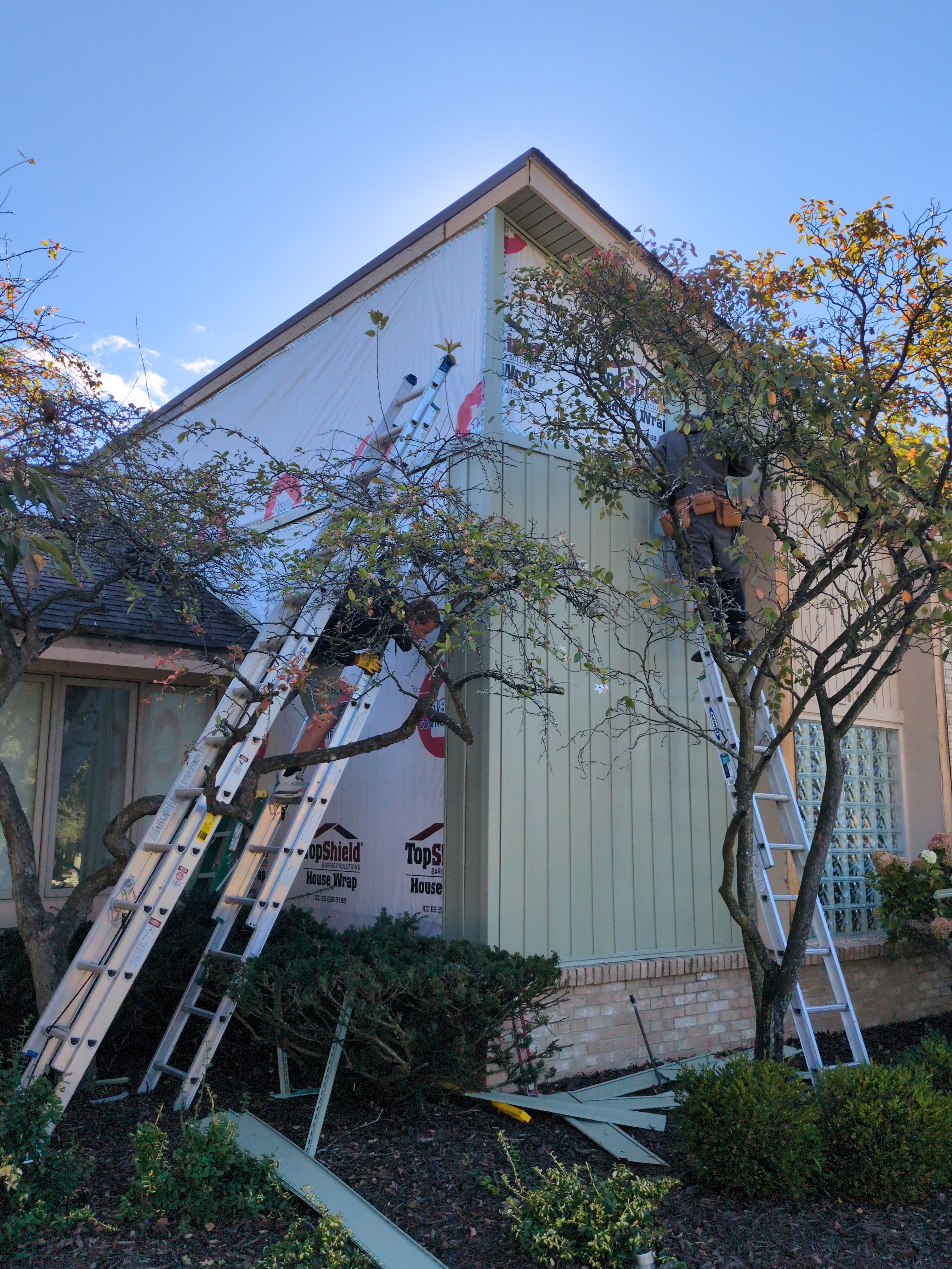 Siding Replacement using Alside 7" B&B by 180 Contractors