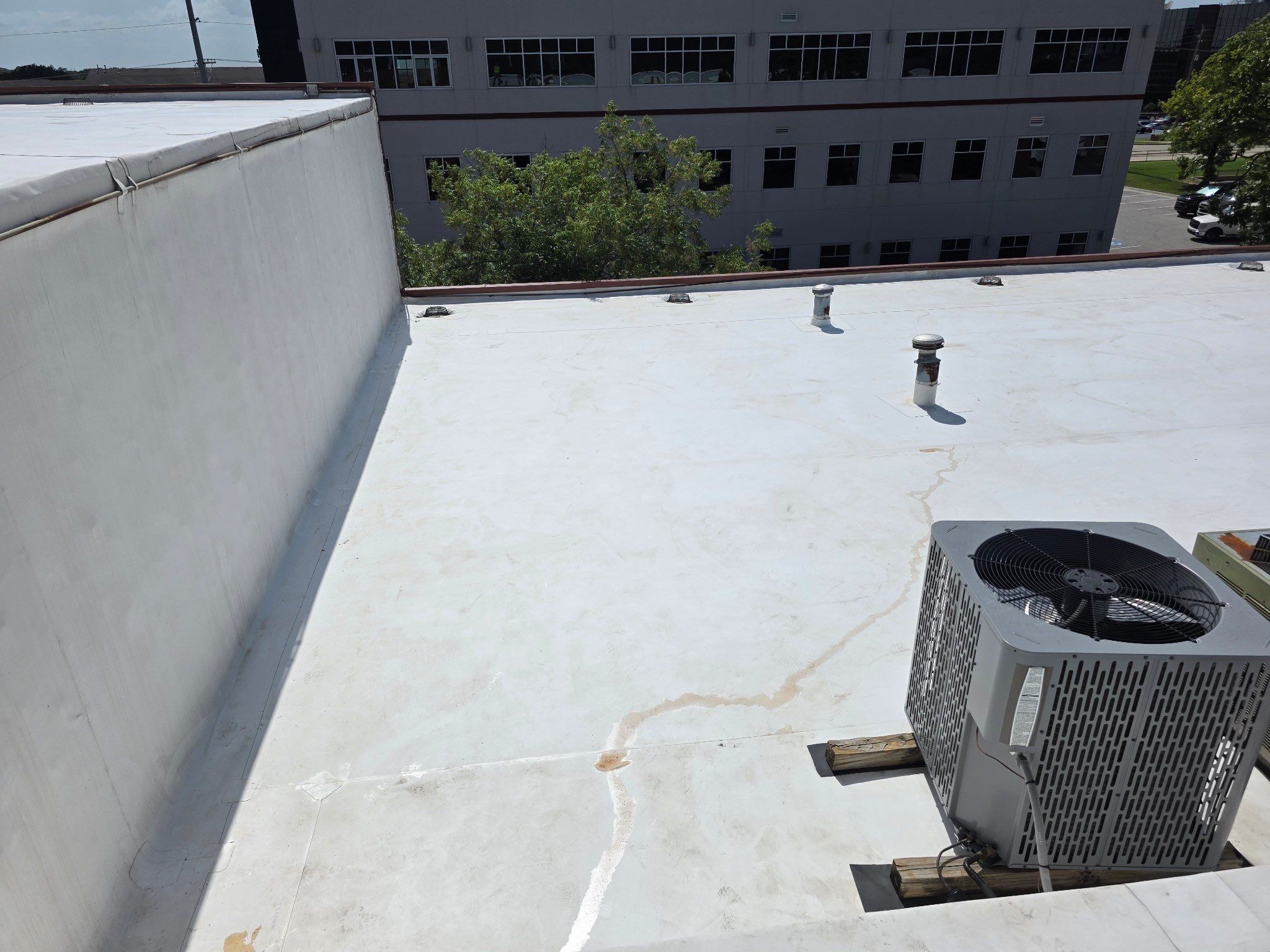 TPO Project in Tulsa by Decor Roofing & Restoration