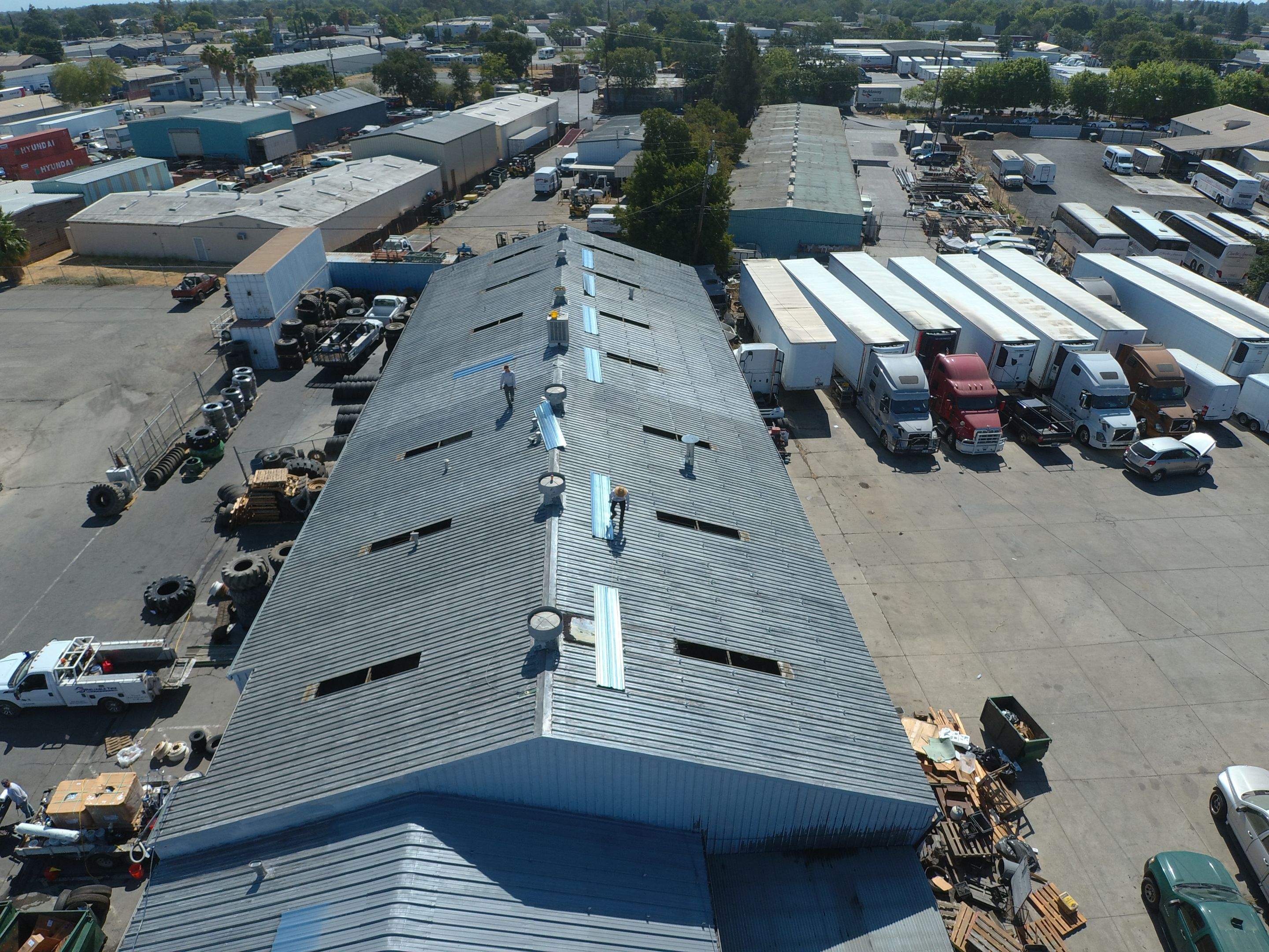 MR Roofing system using Conklin Benchmark/PUMA XL fabric and coating by Straight Edge Roofing Inc