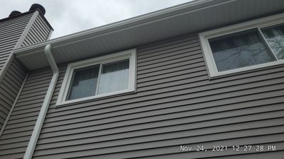 seamless aluminum gutter install in Algonquin, IL (After)