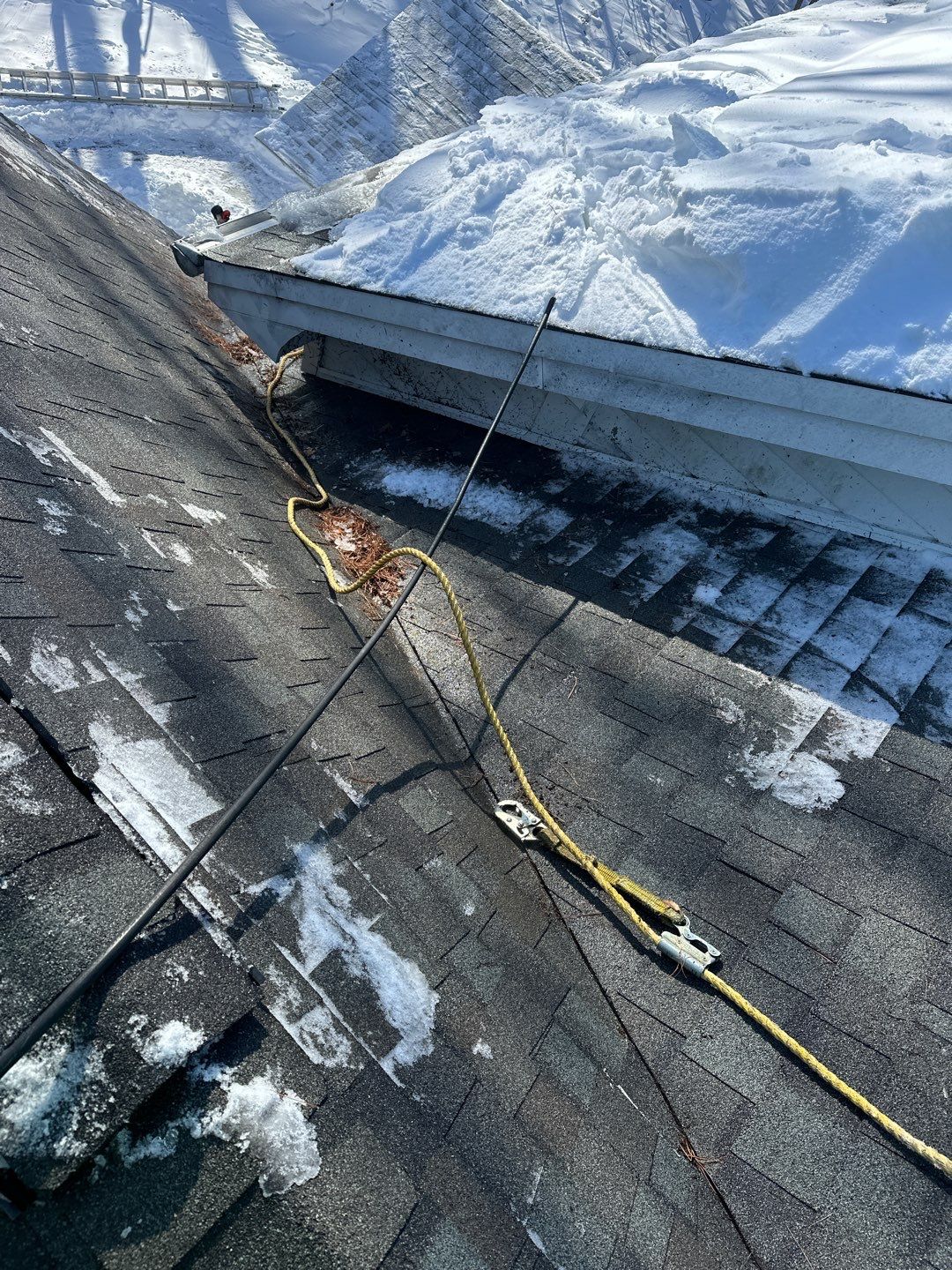 Roof Snow And Ice Dam Removal using Steamer by Stendahl Services