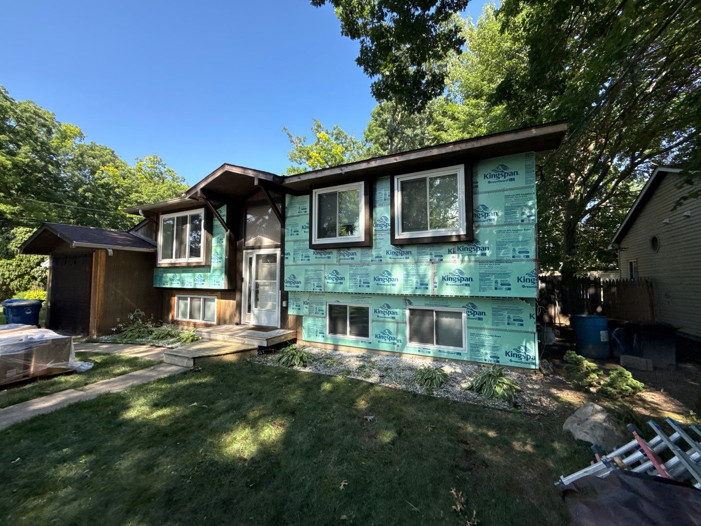 Siding Replacement using Alside D4 Odyssey-Plus Dutchlap Ageless Slate by 180 Contractors