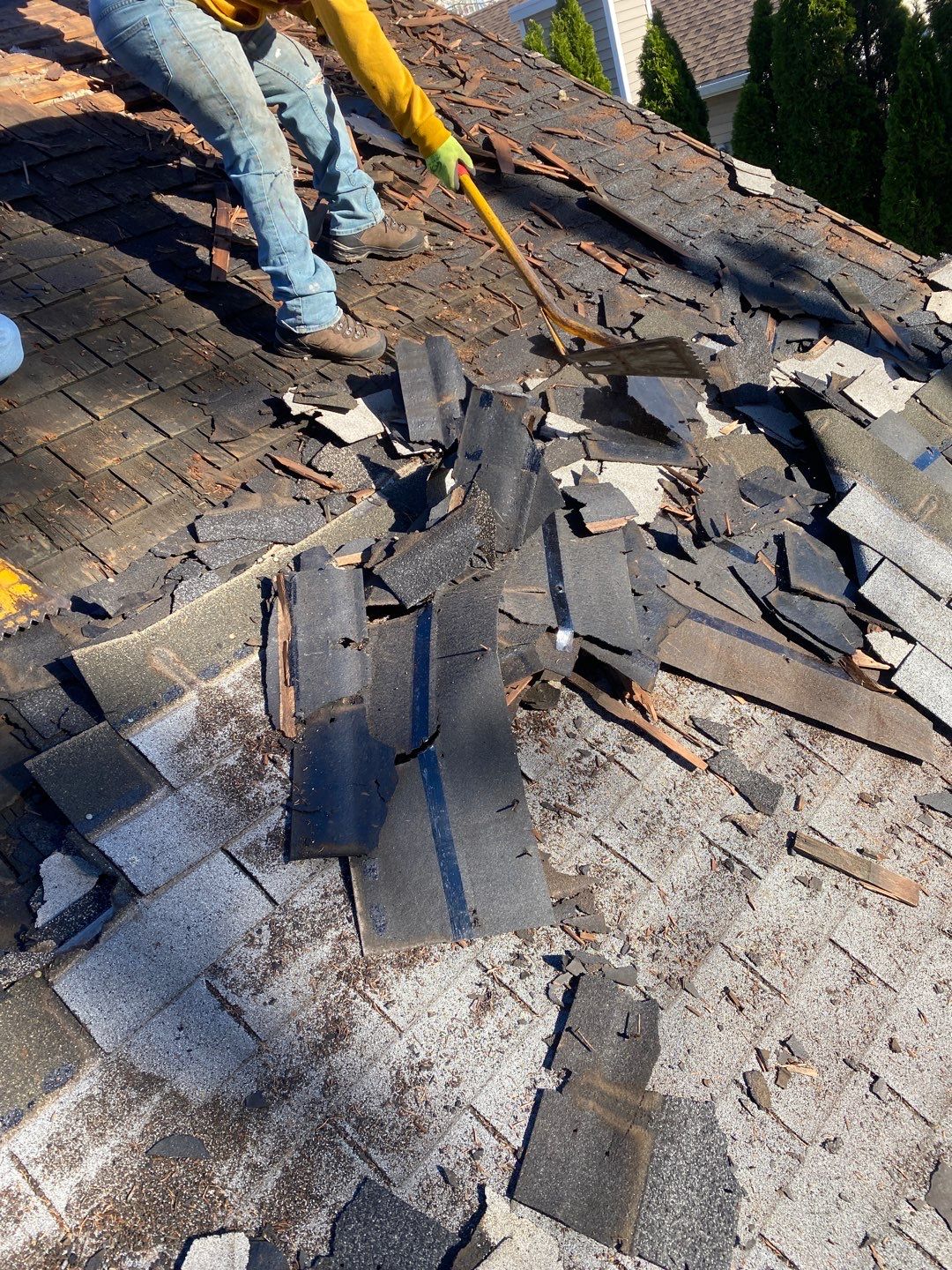 Residential Roofing Installation using Owens Corning TruDefinition by A Plus Exterior