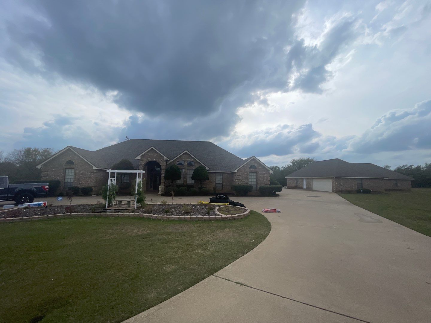 Rendon Forth Worth Texas Large Estate - Roofing Installation using GAF Timberline Armorsheild 2 Class 4 Impact Resistant Shingle System by First United Roofing & Construction