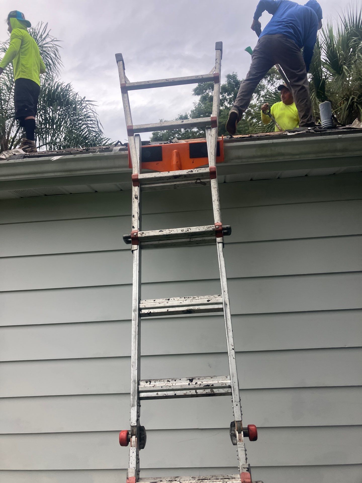 Project in St. Petersburg 33703 by Mitchell Roofing Company LLC