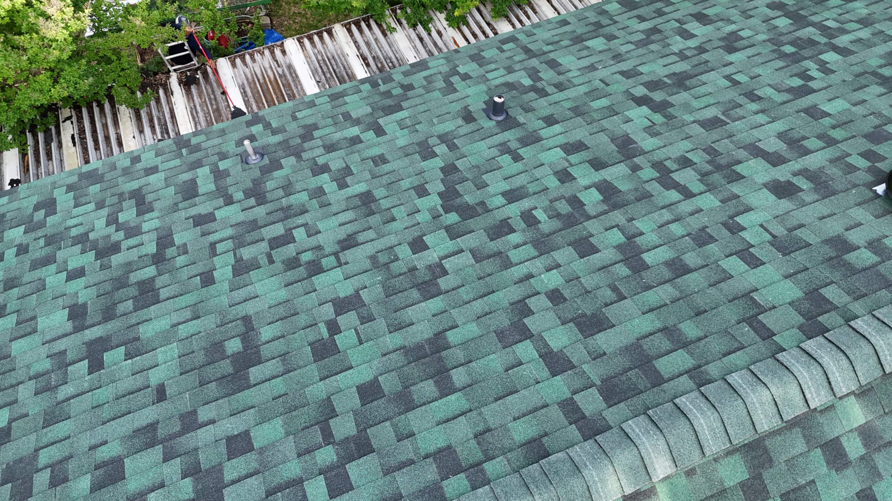 Chateau Green - Owens Corning TruDefinition Duration by RoofsOnly.com