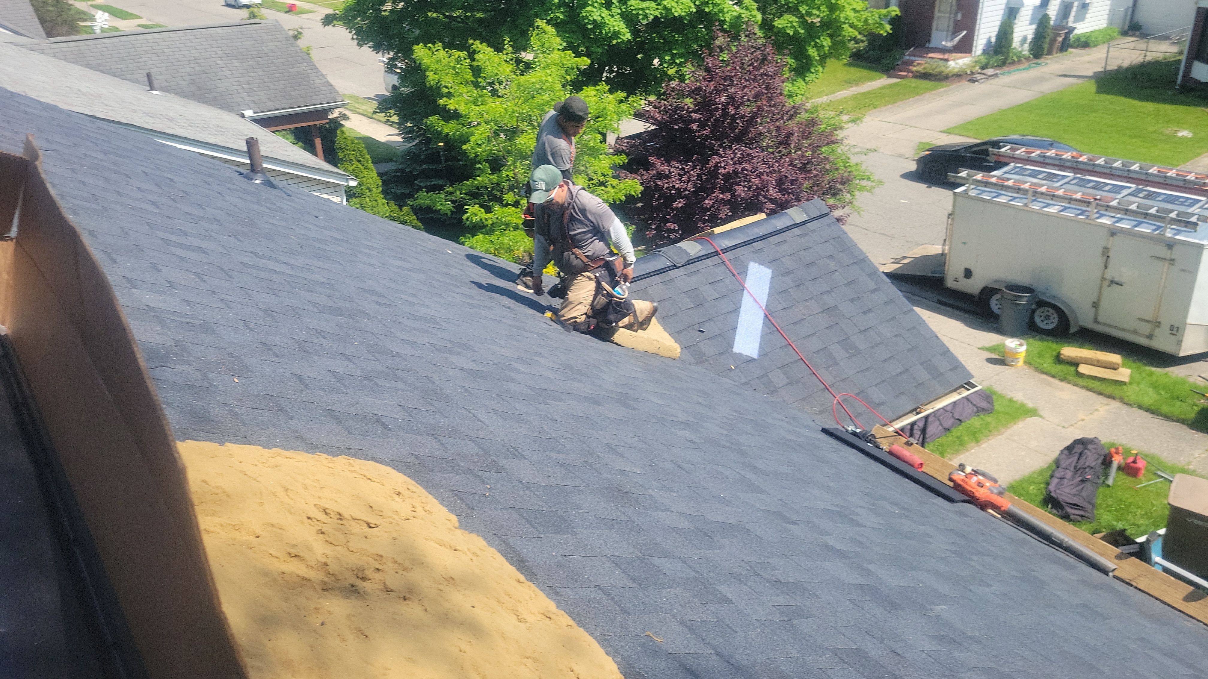 Roof Replacement using CertainTeed Landmark by 180 Contractors