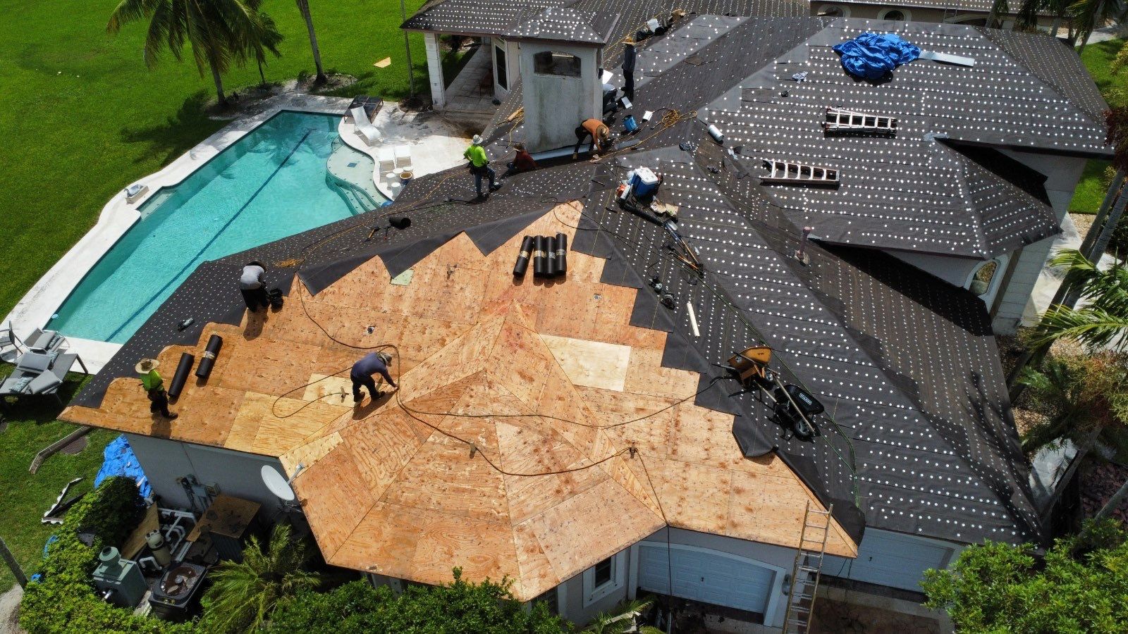 Peppertree Circle West, Davie, FL by G&J Roofing 