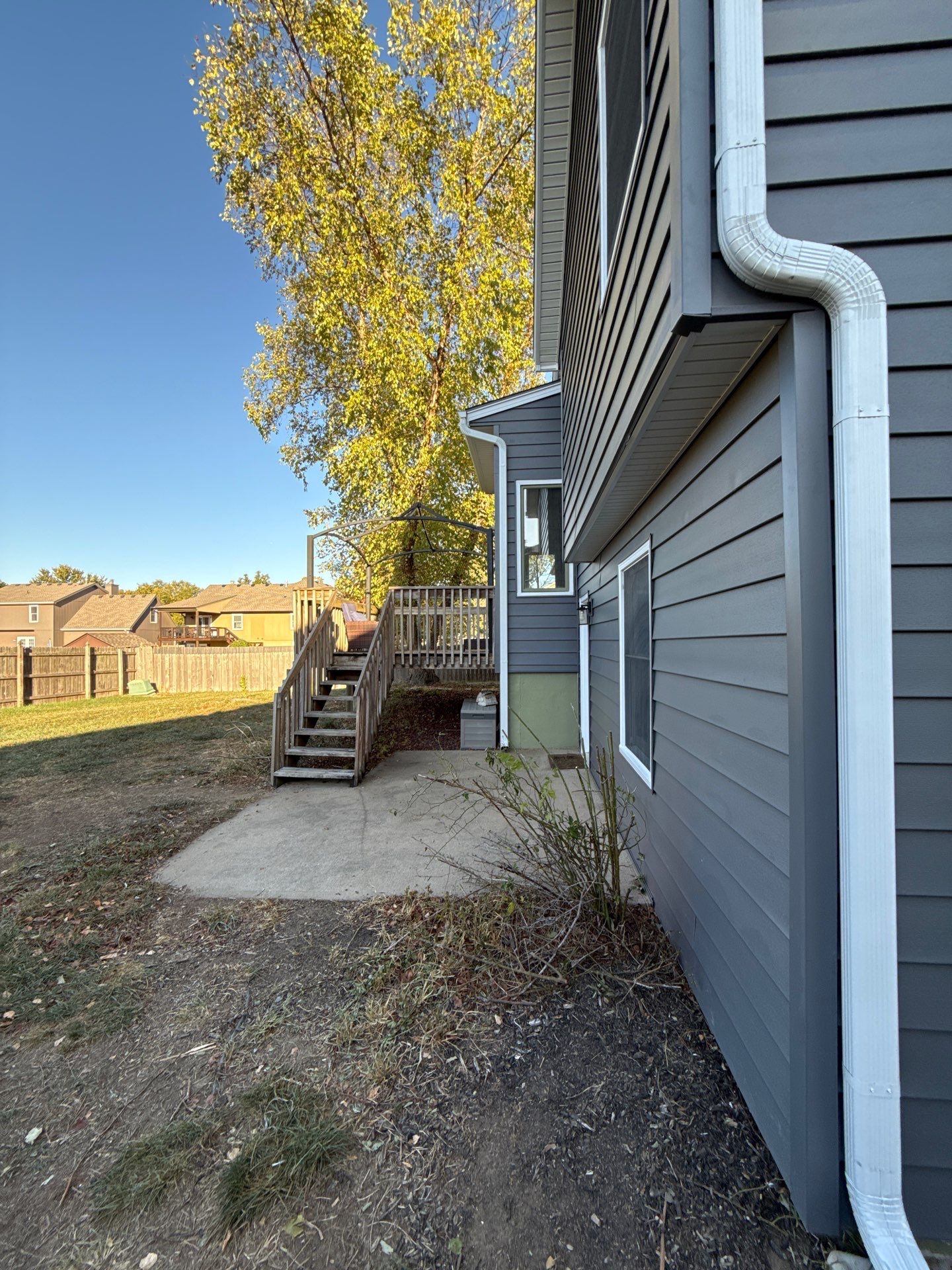 Split Entry in Smokey Ash Craneboard D7 by EEC  Windows, Siding & Roofing 