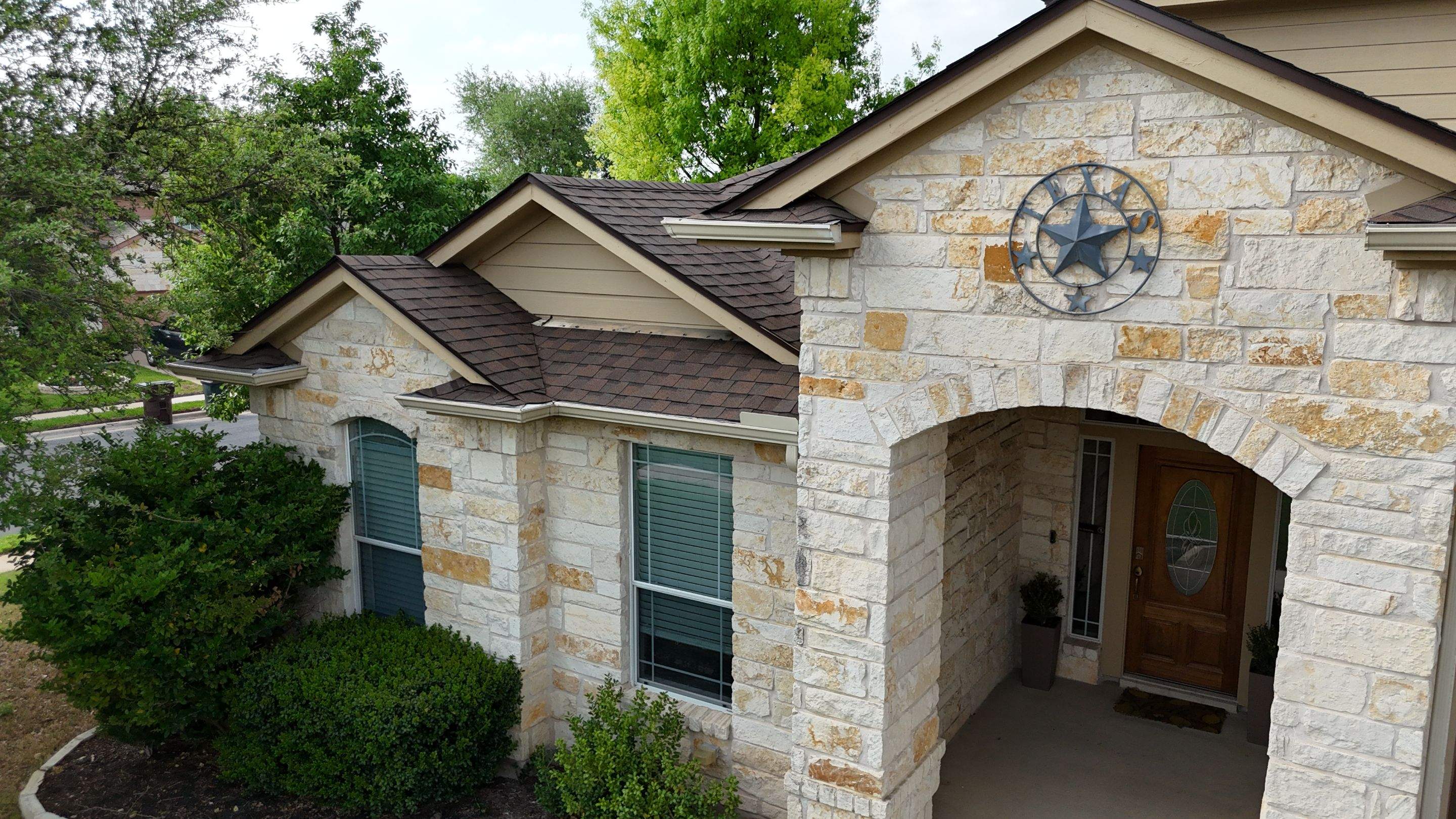 Heather Blend - Certainteed Landmark Pro Max Def by RoofsOnly.com