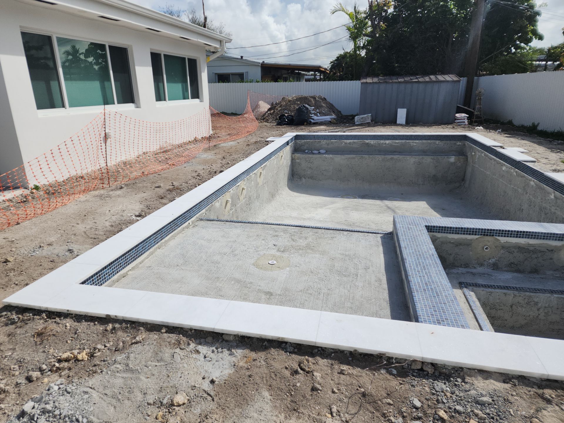 Project in Miami by ROSMEL POOLS INC
