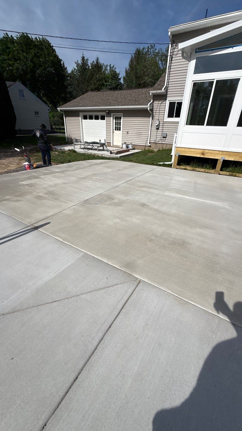 Bagari Willow Garage Coating by NG Masonry & Construction LLC