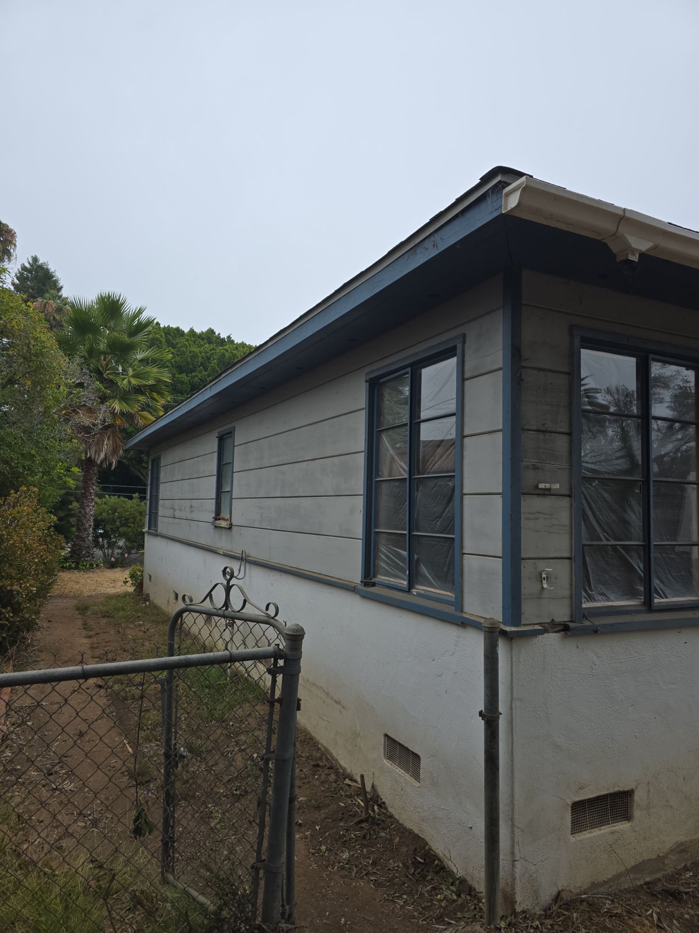 James Hardie V-grove by New Era Siding Inc