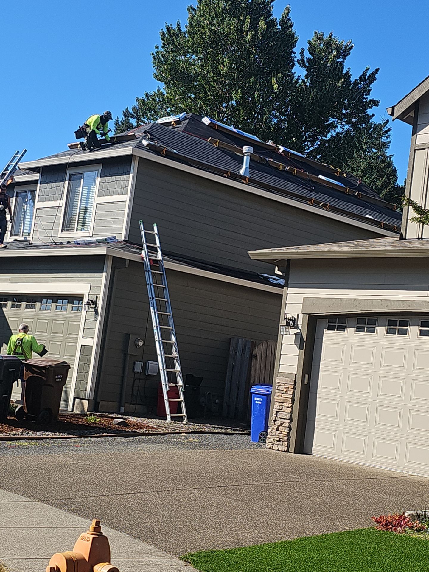 Project in Oregon City by Tom Leach Roofing