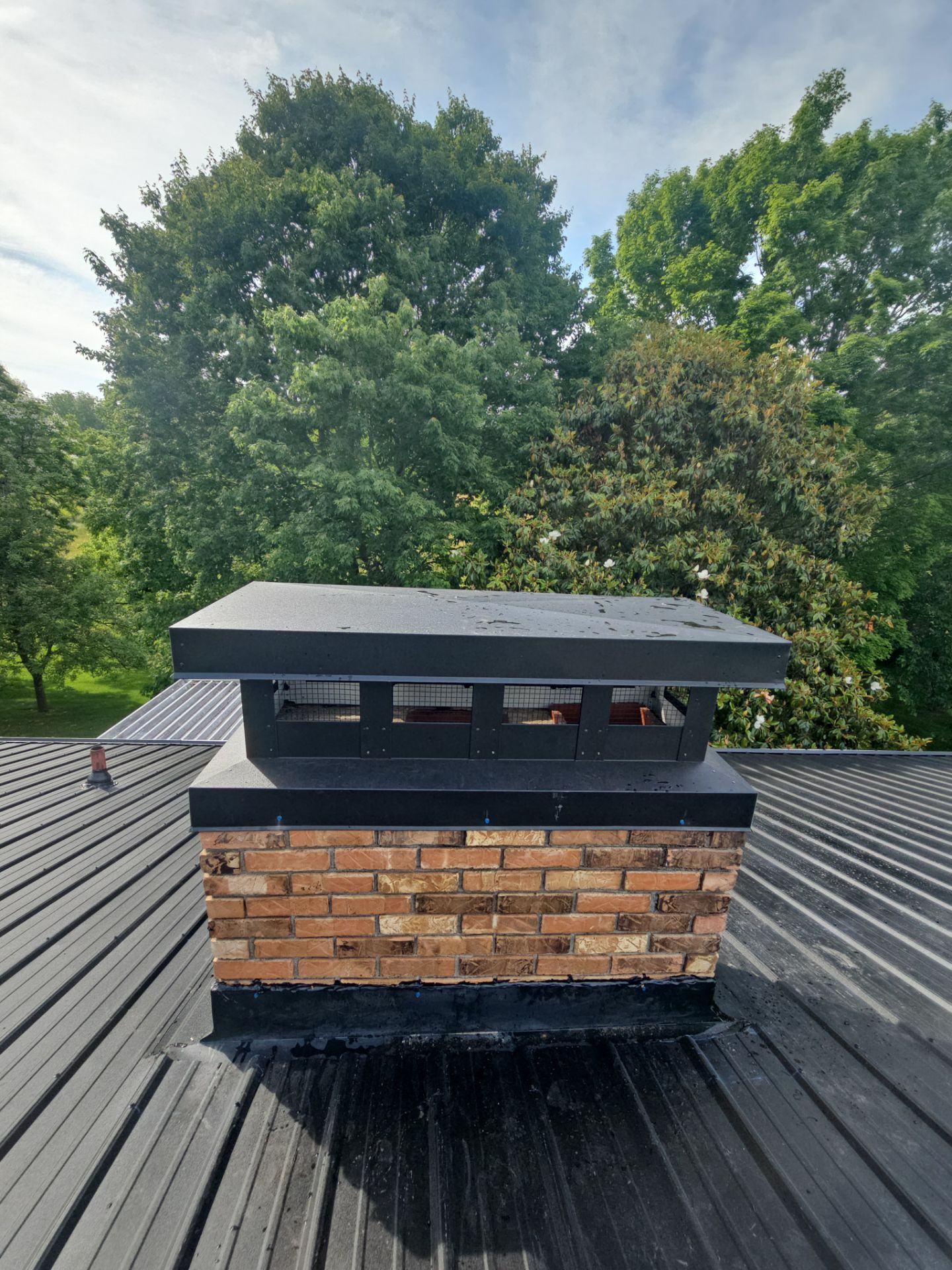 Malone Residence by Omnia Roofing