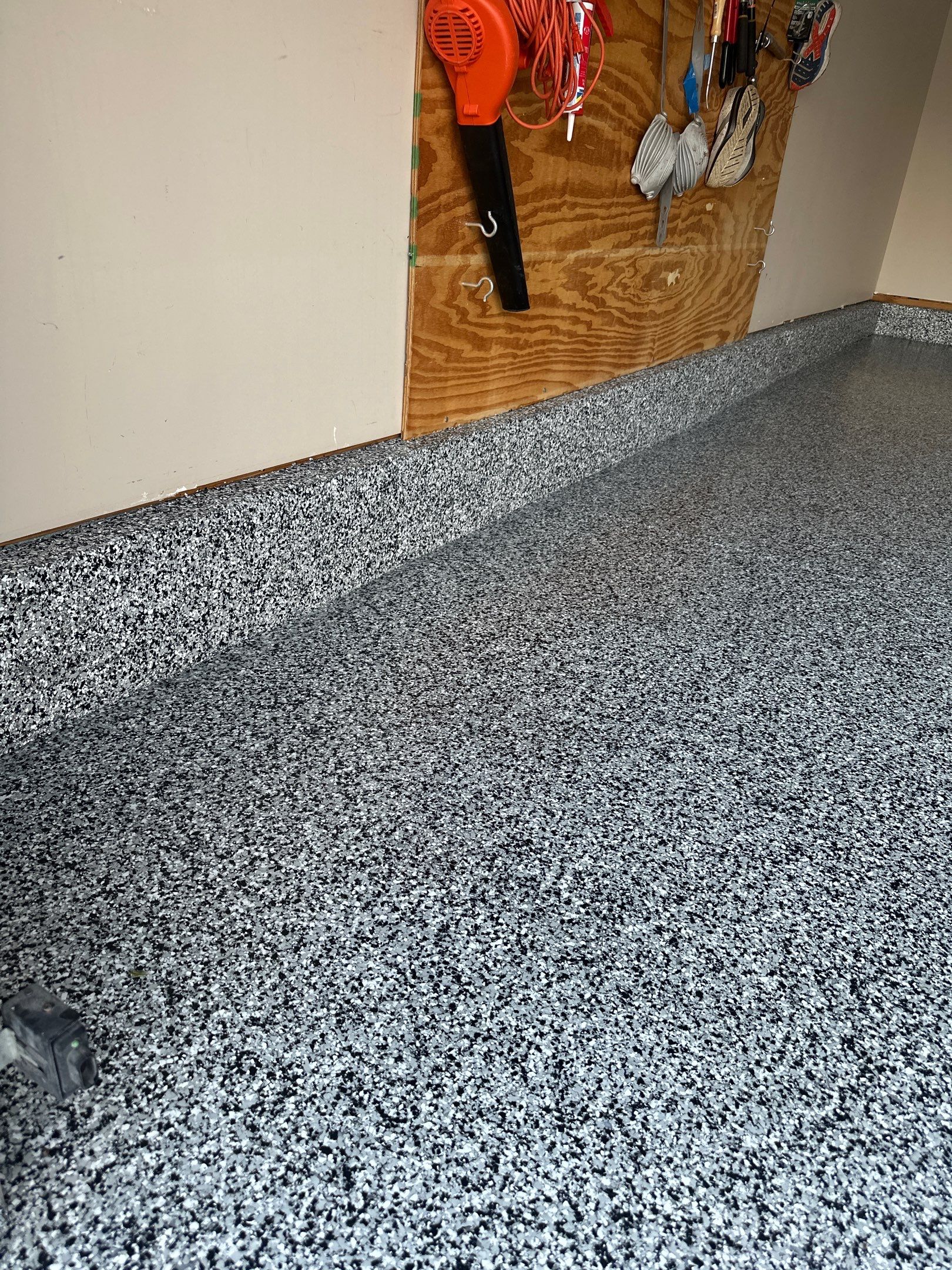 2 Stall Garage - Epoxy with Domino Flake by Goat Coatings