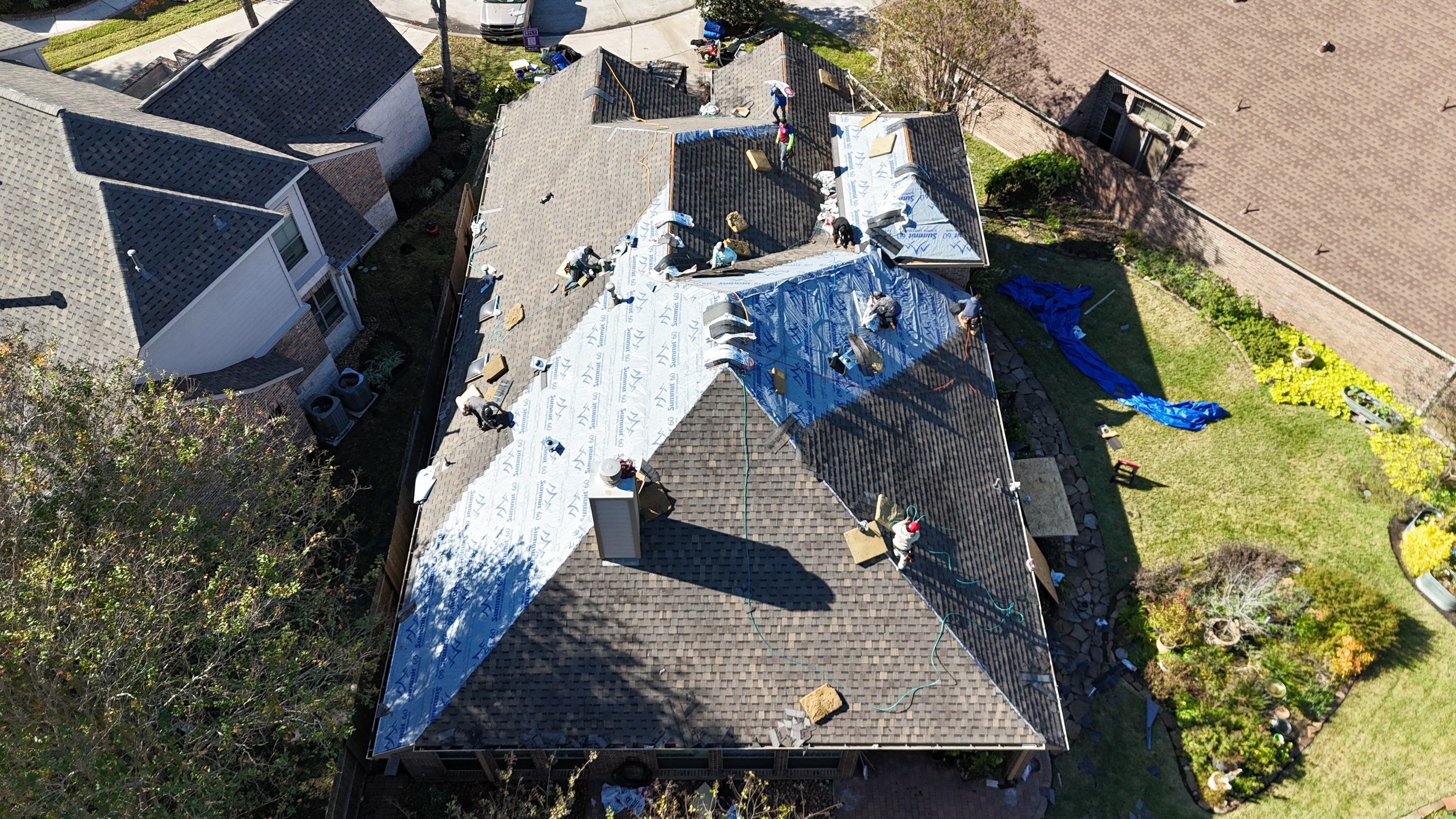 Kingwood Roof Installation using Atlas Pinnacle Pristine by Modern BYLT Roofing & Construction