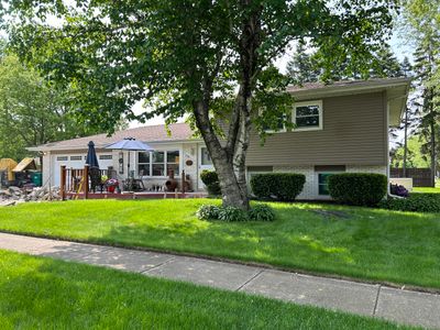 Turtle Shell gutter protection installation in Shorewood, IL 60404, photograph 11