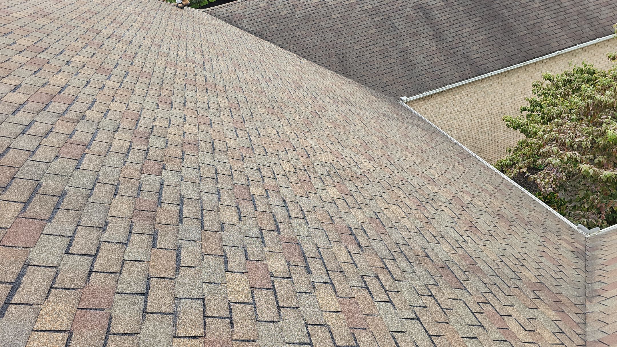 ATLAS PINNACLE COLOR: BLACK SHADOW, DRIP EDGE: BLACK by Eagle Eye Roofing