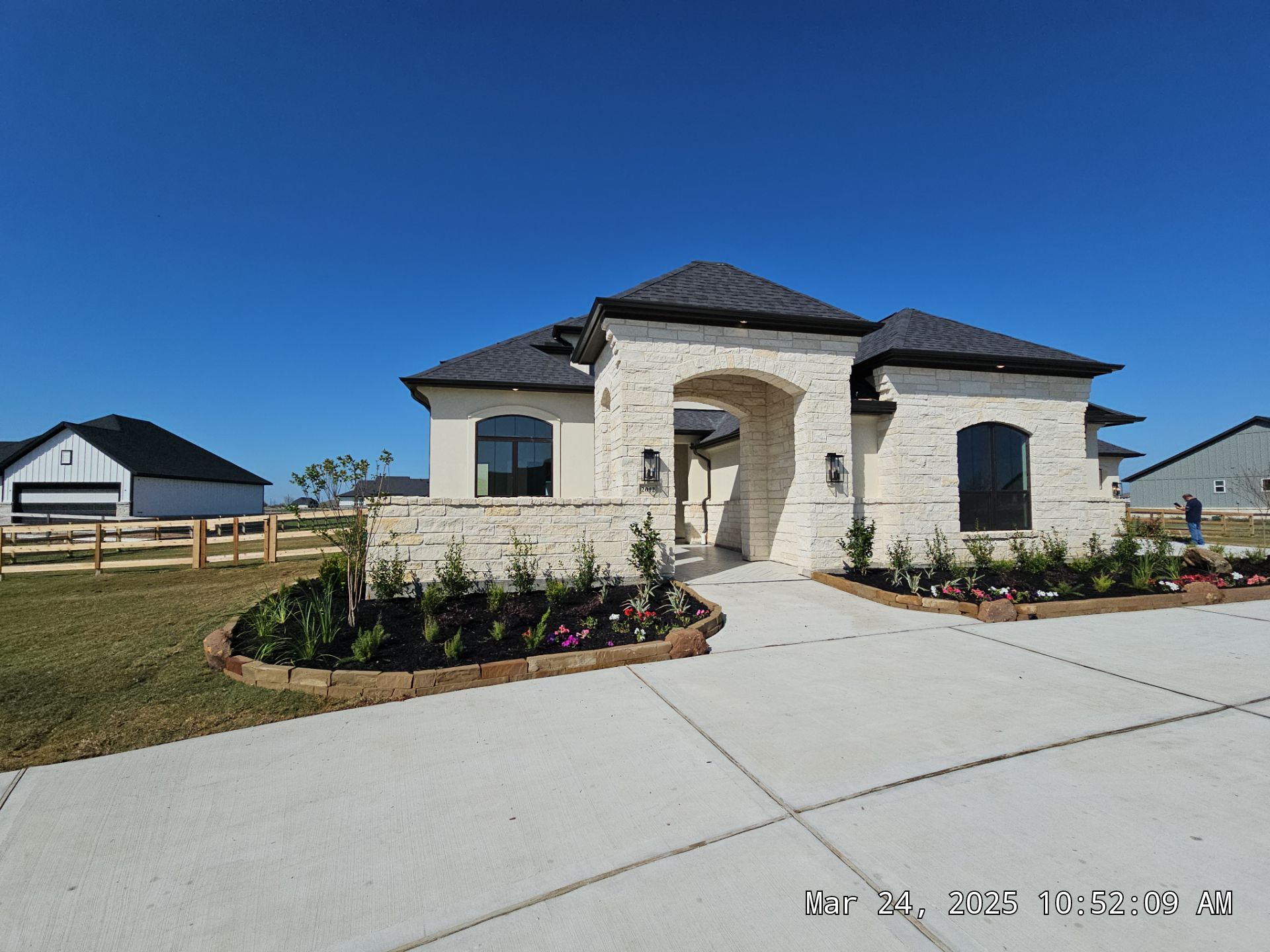 Waller 2025: Apex Stucco Expertise in a Custom Build by Apex Conventional Stucco Llc