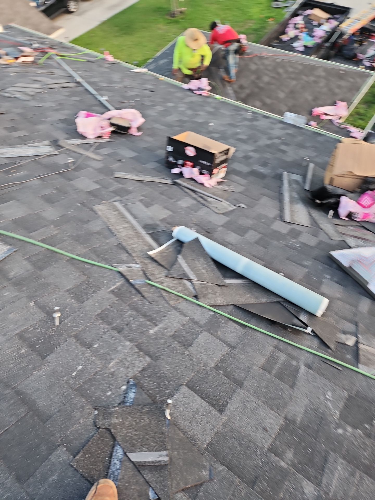 Residential Roofing Installation using Owen's Corning Duration (Lifetime) Shingles by Roof Repair Company