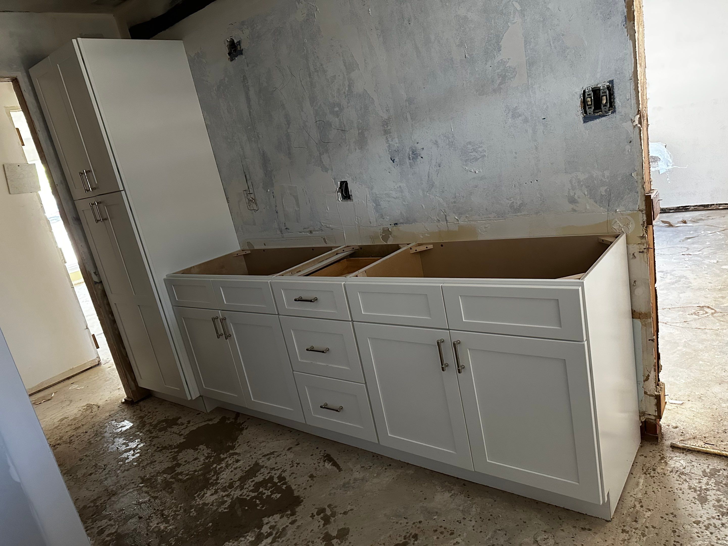 Rapid Sale Remodel: Kitchen & Bath Upgrades That Sold in Two Weeks by Tibi Soli LLC