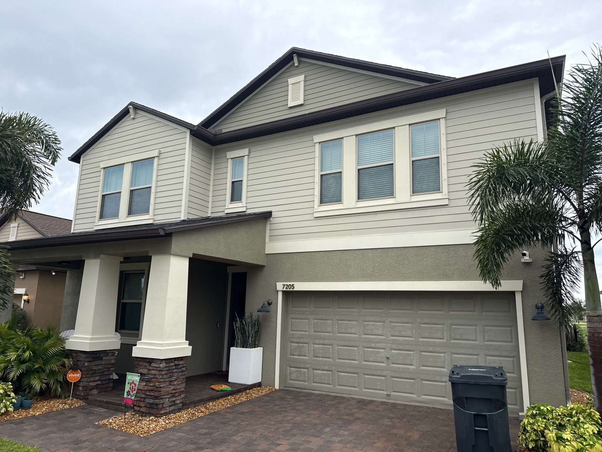 2-Story Asphalt Shingle Roof Cleaning & House Wash – Cypress Mill, Sun City Center, FL by Sunshine AquaWash