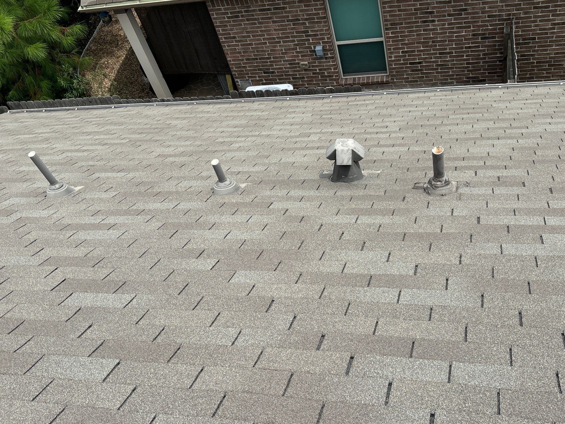 Hail Damage using Owen's Corning Duration (Lifetime) Shingles by Roof Repair Company