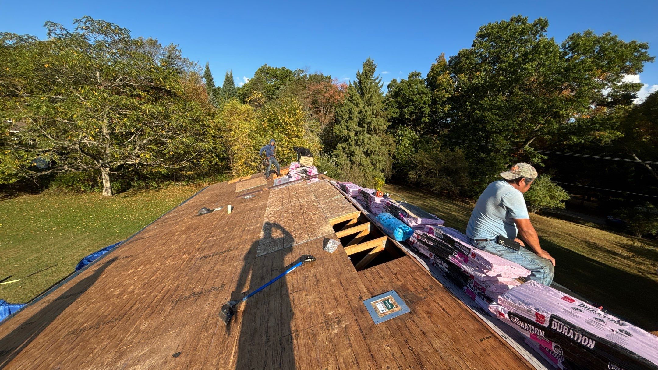Roof Replacement using Owens Corning Sand Castle and Siding Replacement using Odyssey Plus D4" Wood Grain by 180 Contractors