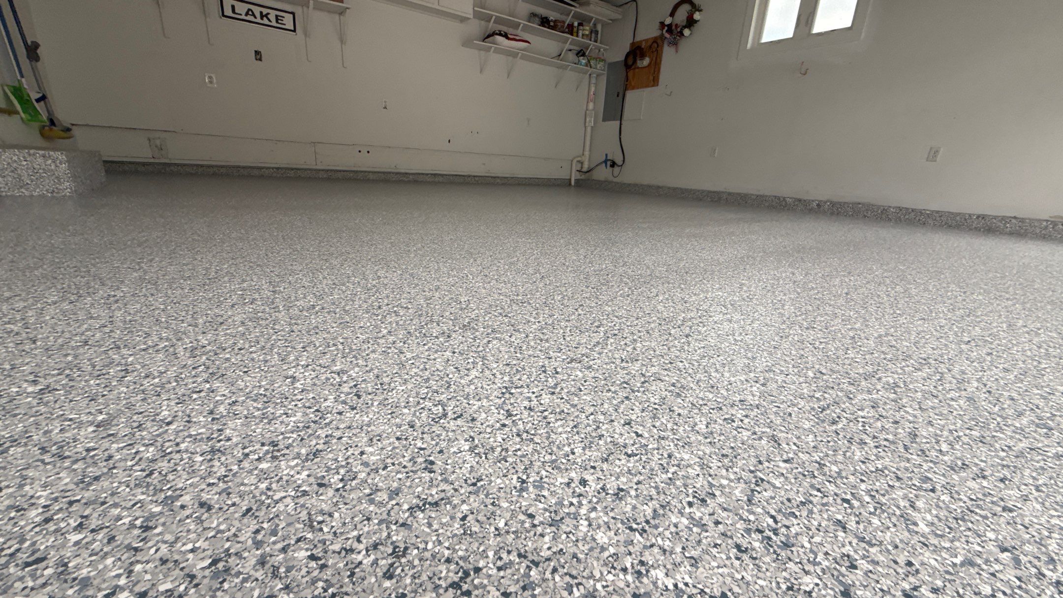 Another Beautiful Tidal Wave Flake Floor Looking Amazing  by Banner Garage